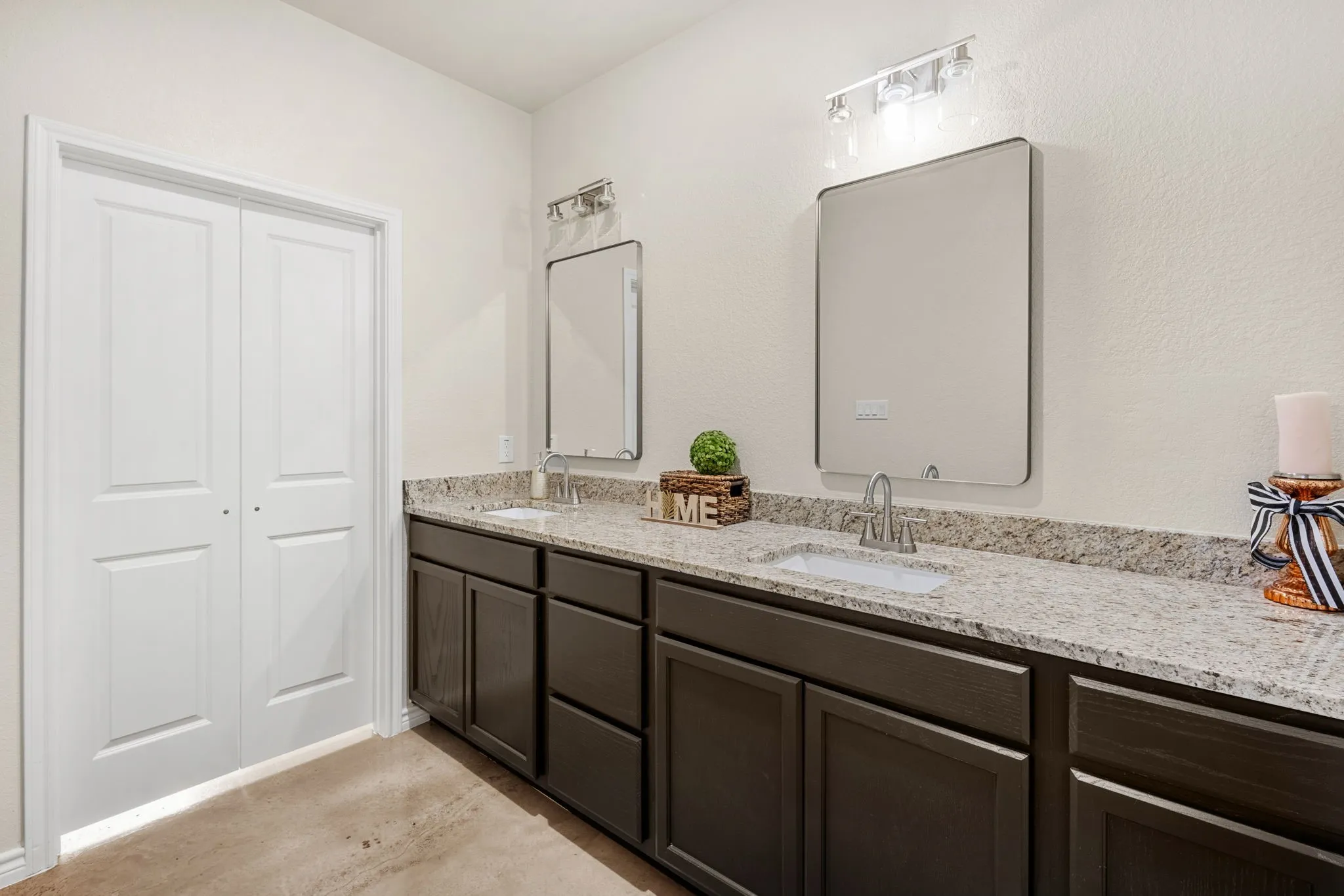 Townhouse For Sale in Coryell County , 410 W Avenue C, Copperas Cove, Texas 76522, 3 Bedroom, 2 Bathroom, 1 Garage spaces, 1,391 Sqft, built in 2025, mls#21230205, Real Estate Agent in Copperas Cove, Homes For Sale in Coryell county, Homes For Sale in Copperas Cove, Realtor in Copperas Cove Texas, Real Estate Brokerage Independent Realty Texas, Luminita Cordes Realtor