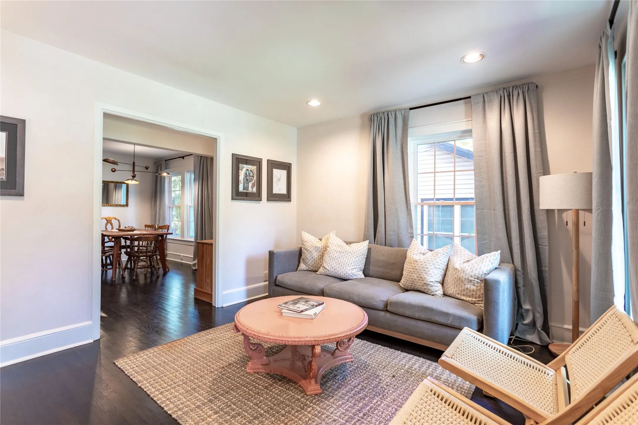 Single Family Residence For Sale in Mc Lennan County , 2521 Washington Avenue, Waco, Texas 76710, 3 Bedroom, 2 Bathroom, Garage spaces, 1,320 Sqft, built in 1936, Preowned, mls#21227820, Real Estate Agent in Waco, Homes For Sale in Mc Lennan county, Homes For Sale in Waco, Realtor in Waco Texas, Real Estate Brokerage Independent Realty Texas, Luminita Cordes Realtor