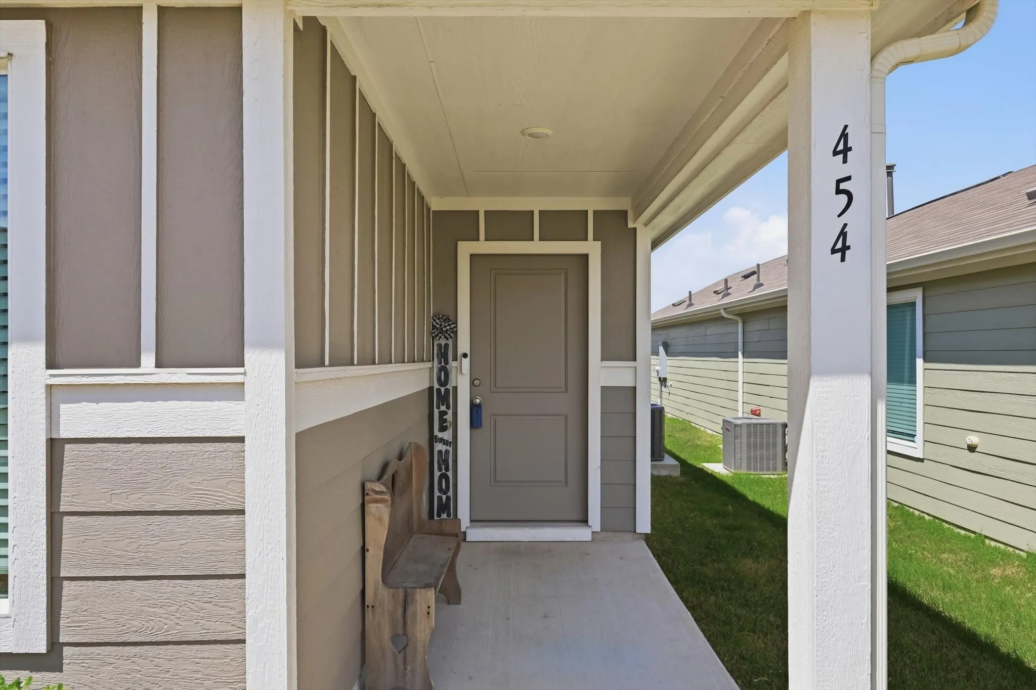 Single Family Residence For Sale in Ellis County , 454 Eagle Wind Way, Ferris, Texas 75125, 4 Bedroom, 2 Bathroom, Garage spaces, 1,347 Sqft, built in 2023, mls#21233238, Real Estate Agent in Ferris, Homes For Sale in Ellis county, Homes For Sale in Ferris, Realtor in Ferris Texas, Real Estate Brokerage Independent Realty Texas, Luminita Cordes Realtor
