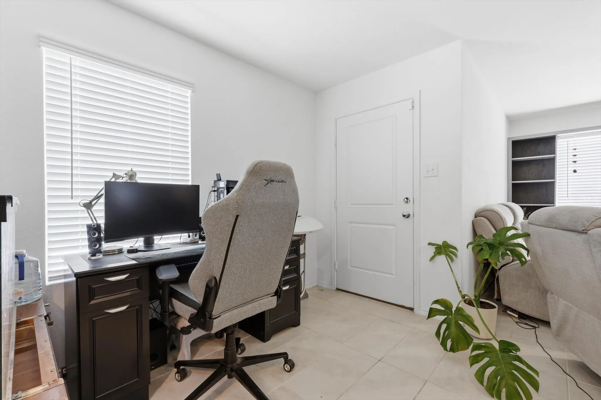 Current Office, future Dining Area