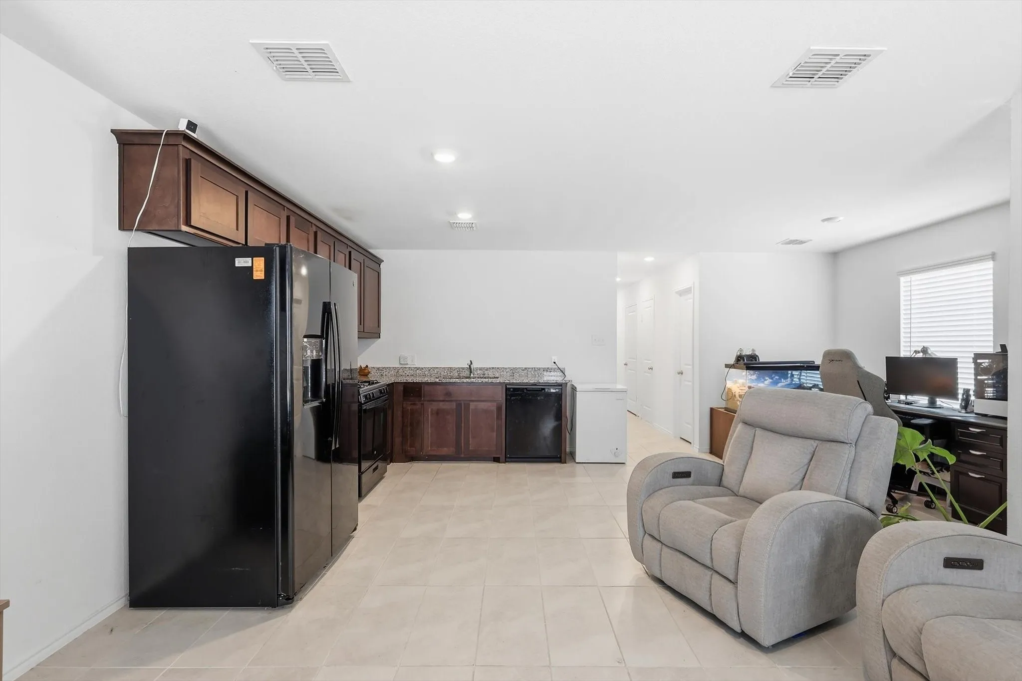 Single Family Residence For Sale in Ellis County , 454 Eagle Wind Way, Ferris, Texas 75125, 4 Bedroom, 2 Bathroom, Garage spaces, 1,347 Sqft, built in 2023, mls#21233238, Real Estate Agent in Ferris, Homes For Sale in Ellis county, Homes For Sale in Ferris, Realtor in Ferris Texas, Real Estate Brokerage Independent Realty Texas, Luminita Cordes Realtor