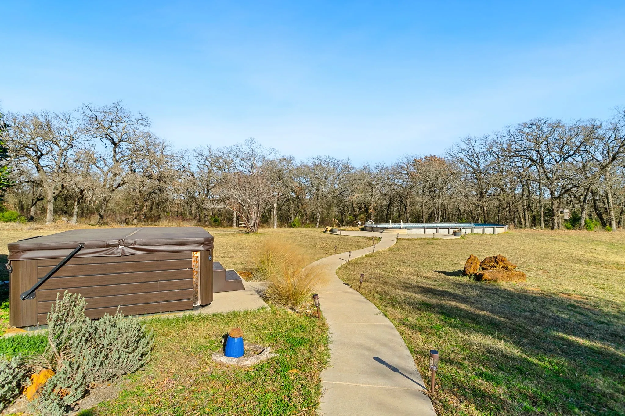 Farm For Sale in Hill County , 1561 FM 934, Blum, Texas 76627, 3 Bedroom, 4 Bathroom, 7 Garage spaces, 4,255 Sqft, built in 2010, Price $3,250,000, mls#21233833, Real Estate Agent in Blum, Homes For Sale in Hill county, Homes For Sale in Blum, Realtor in Blum Texas, Real Estate Brokerage Independent Realty Texas, Luminita Cordes Realtor