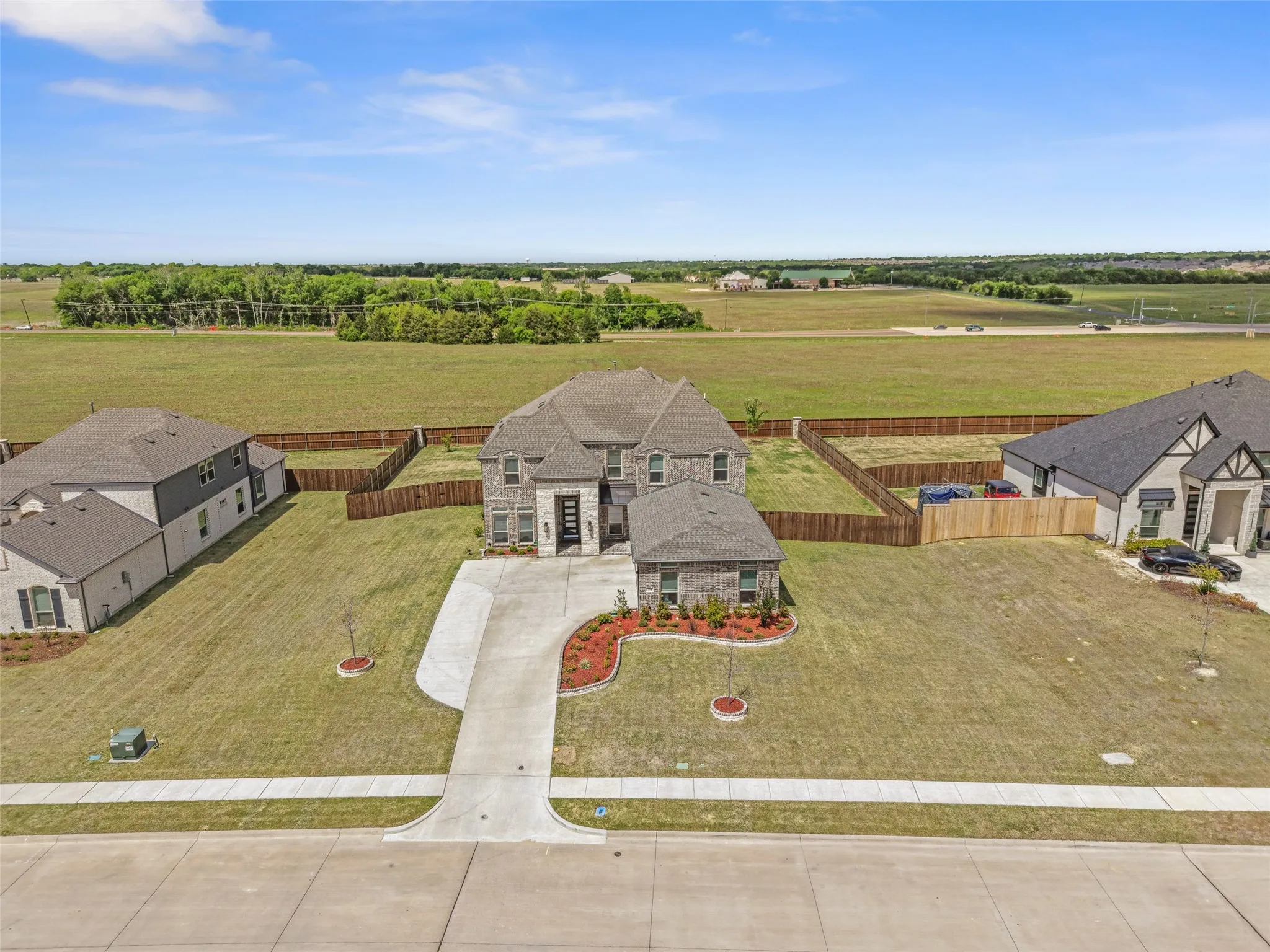 Single Family Residence For Sale in Ellis County , 751 Emerald Valley Drive, Ovilla, Texas 75154, 6 Bedroom, 4 Bathroom, 3 Garage spaces, 4,347 Sqft, built in 2024, mls#21233417, Real Estate Agent in Ovilla, Homes For Sale in Ellis county, Homes For Sale in Ovilla, Realtor in Ovilla Texas, Real Estate Brokerage Independent Realty Texas, Luminita Cordes Realtor