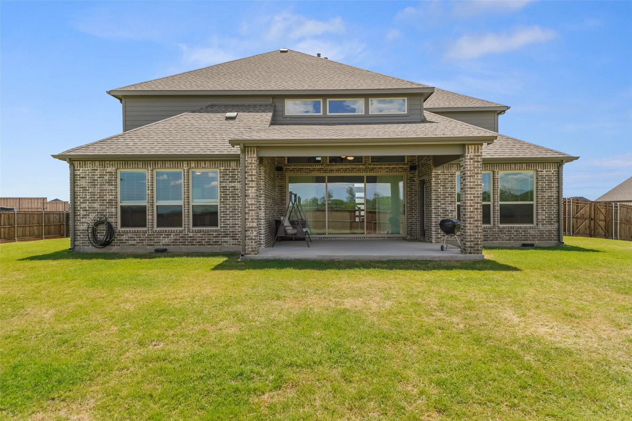 Single Family Residence For Sale in Ellis County , 751 Emerald Valley Drive, Ovilla, Texas 75154, 6 Bedroom, 4 Bathroom, 3 Garage spaces, 4,347 Sqft, built in 2024, mls#21233417, Real Estate Agent in Ovilla, Homes For Sale in Ellis county, Homes For Sale in Ovilla, Realtor in Ovilla Texas, Real Estate Brokerage Independent Realty Texas, Luminita Cordes Realtor