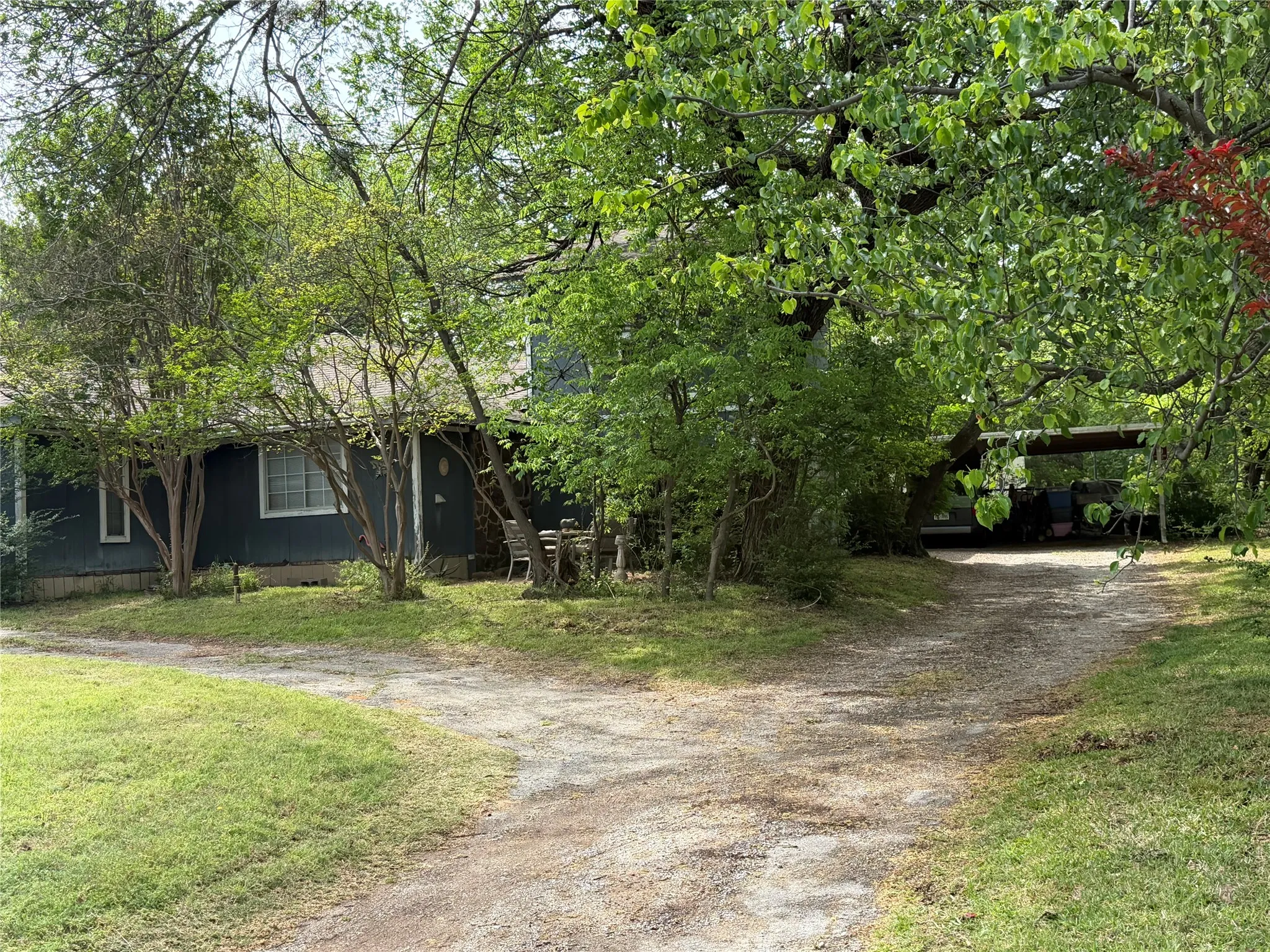 Single Family Residence For Sale in Tarrant County , 3107 Briar Lane, Southlake, Texas 76092, 1 Bedroom, 1 Bathroom, Garage spaces, 1,795 Sqft, built in 1955, Preowned, Price $725,000, mls#21233564, Real Estate Agent in Southlake, Homes For Sale in Tarrant county, Homes For Sale in Southlake, Realtor in Southlake Texas, Real Estate Brokerage Independent Realty Texas, Luminita Cordes Realtor