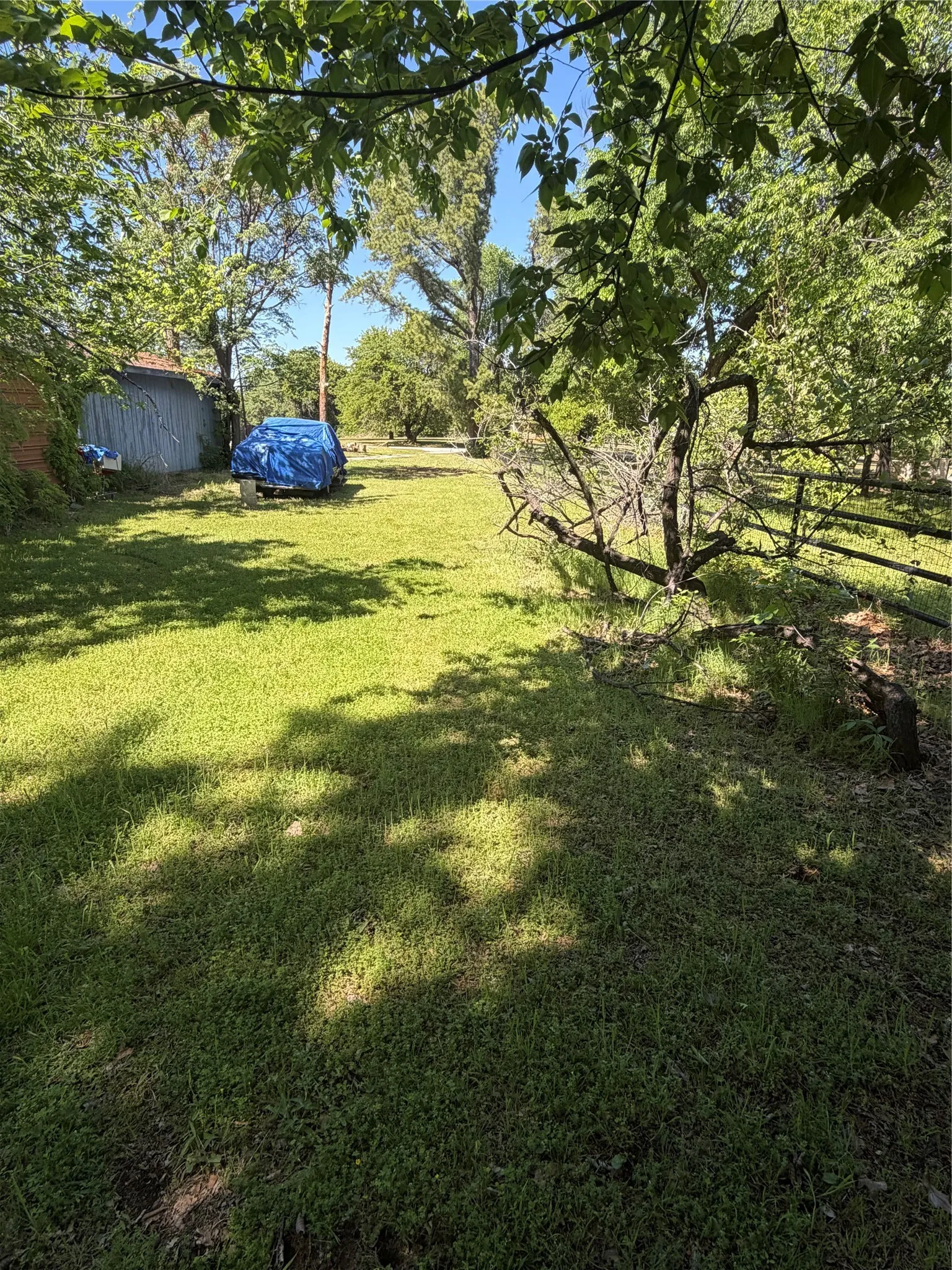 Single Family Residence For Sale in Tarrant County , 3107 Briar Lane, Southlake, Texas 76092, 1 Bedroom, 1 Bathroom, Garage spaces, 1,795 Sqft, built in 1955, Preowned, Price $725,000, mls#21233564, Real Estate Agent in Southlake, Homes For Sale in Tarrant county, Homes For Sale in Southlake, Realtor in Southlake Texas, Real Estate Brokerage Independent Realty Texas, Luminita Cordes Realtor