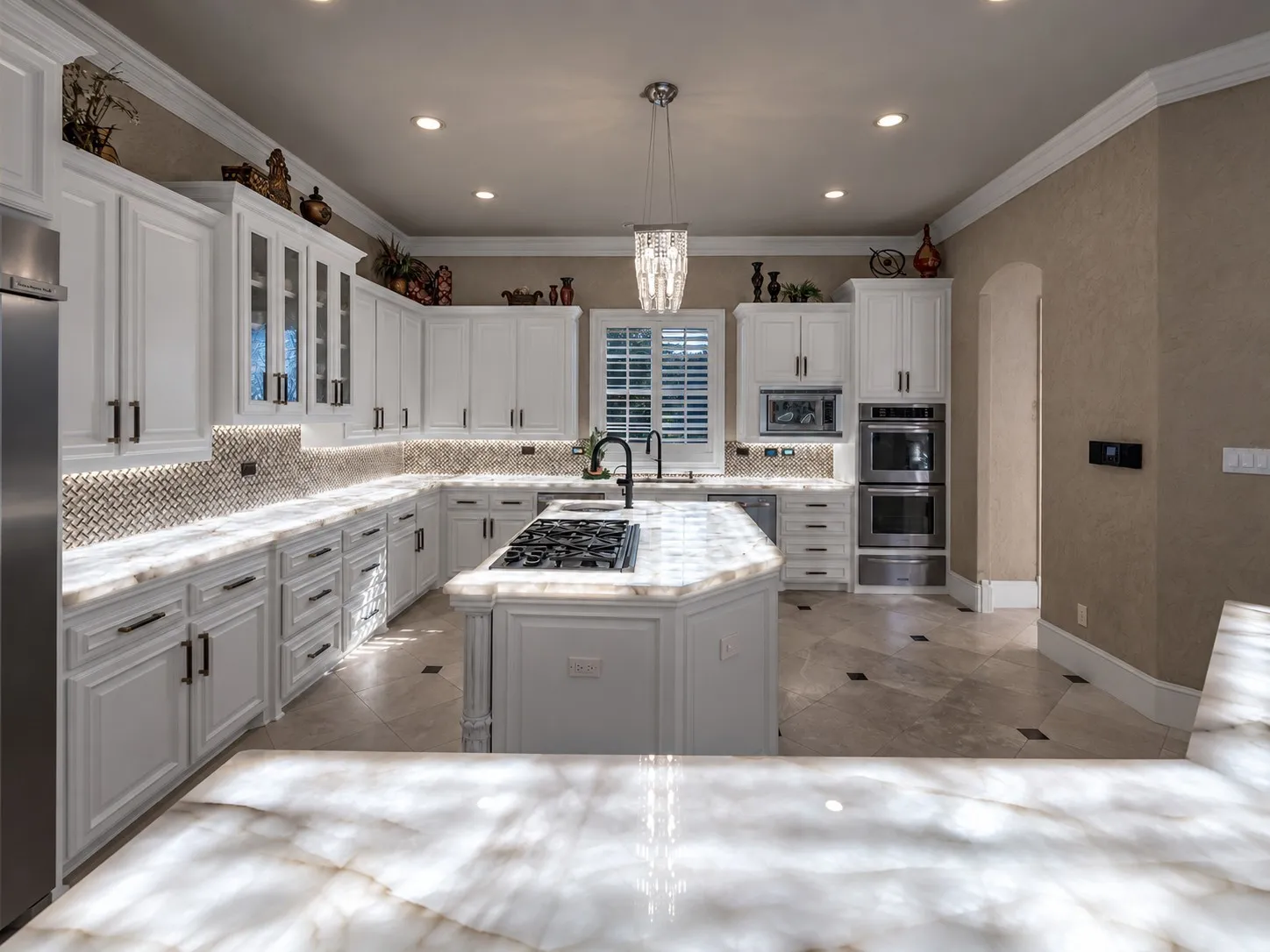 Yes, the countertops glow!