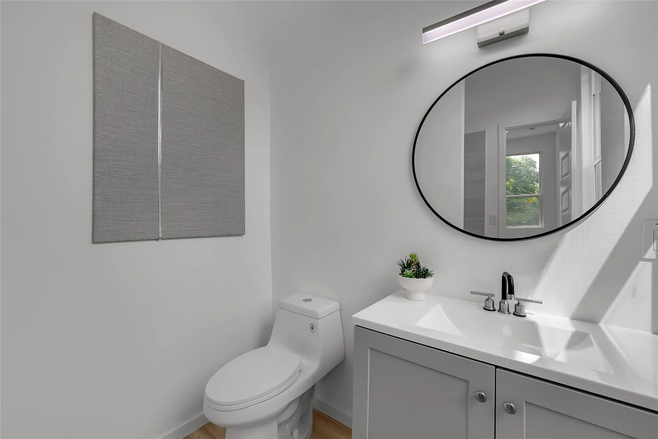 Single Family Residence For Sale in Dallas County , 3608 Metropolitan Avenue, Dallas, Texas 75210, 4 Bedroom, 3 Bathroom, Garage spaces, 1,432 Sqft, built in 1936, Preowned, mls#21233451, Real Estate Agent in Dallas, Homes For Sale in Dallas county, Homes For Sale in Dallas, Realtor in Dallas Texas, Real Estate Brokerage Independent Realty Texas, Luminita Cordes Realtor
