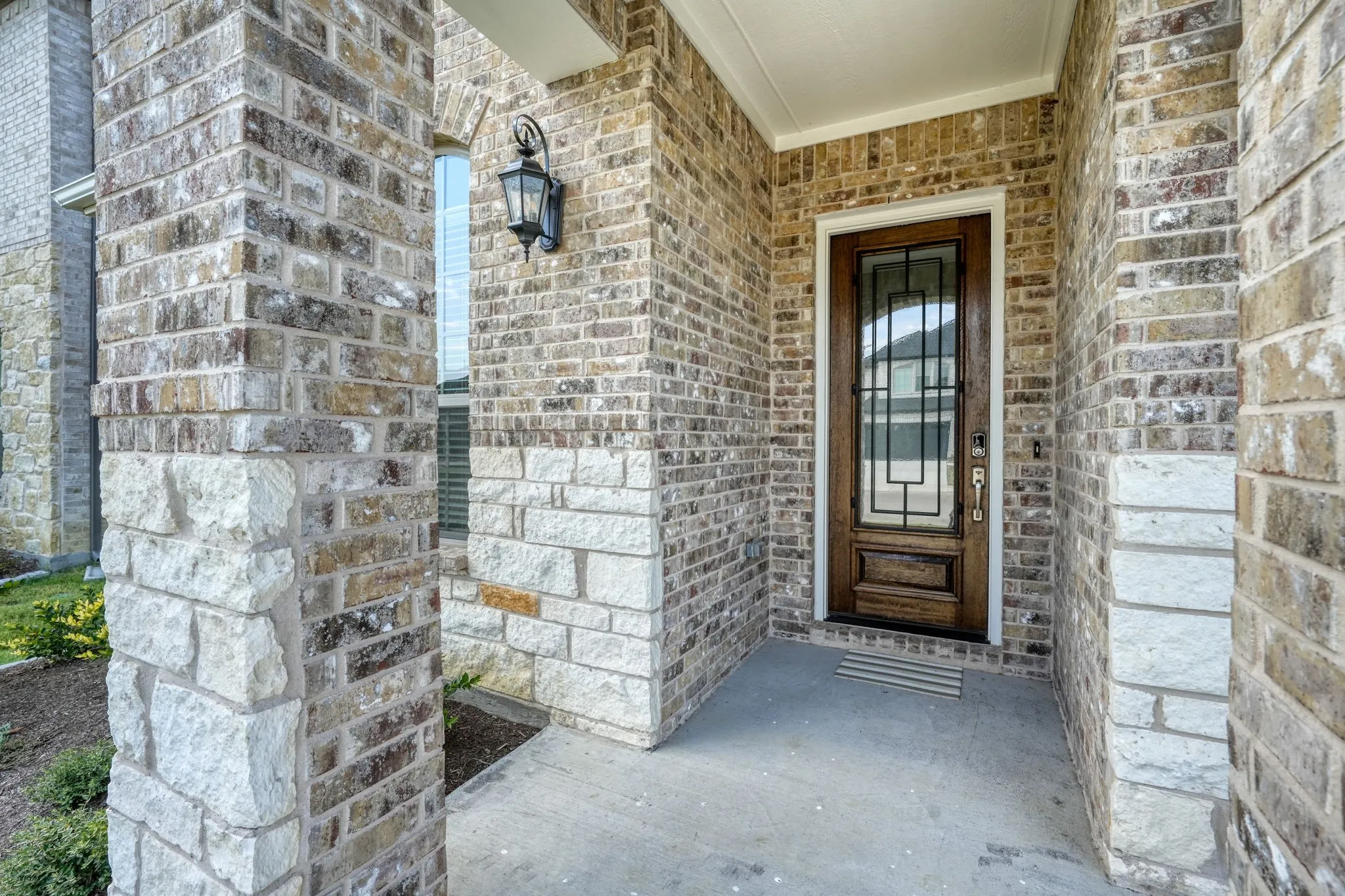 Single Family Residence For Sale in Denton County , 16417 Garden Drive, Celina, Texas 75009, 3 Bedroom, 2 Bathroom, 2 Garage spaces, 1,954 Sqft, built in 2022, Price $399,000, mls#21234398, Real Estate Agent in Celina, Homes For Sale in Denton county, Homes For Sale in Celina, Realtor in Celina Texas, Real Estate Brokerage Independent Realty Texas, Luminita Cordes Realtor