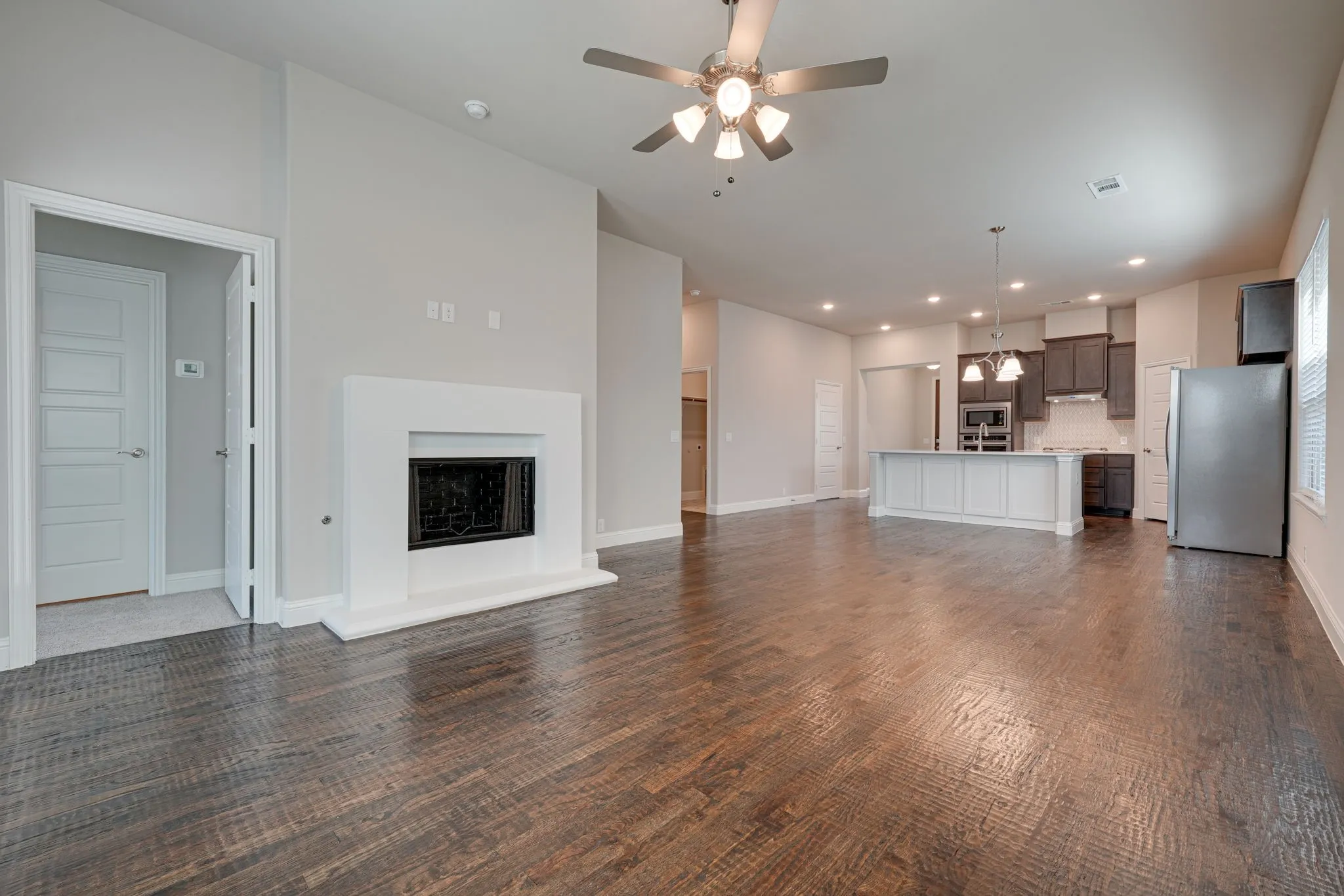 Single Family Residence For Sale in Denton County , 16417 Garden Drive, Celina, Texas 75009, 3 Bedroom, 2 Bathroom, 2 Garage spaces, 1,954 Sqft, built in 2022, Price $399,000, mls#21234398, Real Estate Agent in Celina, Homes For Sale in Denton county, Homes For Sale in Celina, Realtor in Celina Texas, Real Estate Brokerage Independent Realty Texas, Luminita Cordes Realtor