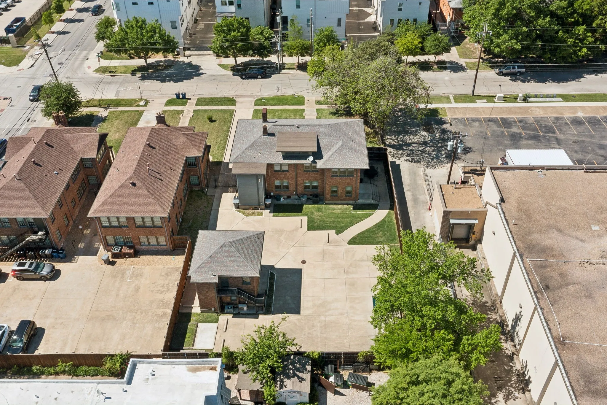 Office For Sale in Dallas County , 4112 Swiss Avenue, Dallas, Texas 75204, 0, 0, Garage spaces, 0 Sqft, built in 1923, Preowned, mls#21234867, Real Estate Agent in Dallas, Homes For Sale in Dallas county, Homes For Sale in Dallas, Realtor in Dallas Texas, Real Estate Brokerage Independent Realty Texas, Luminita Cordes Realtor