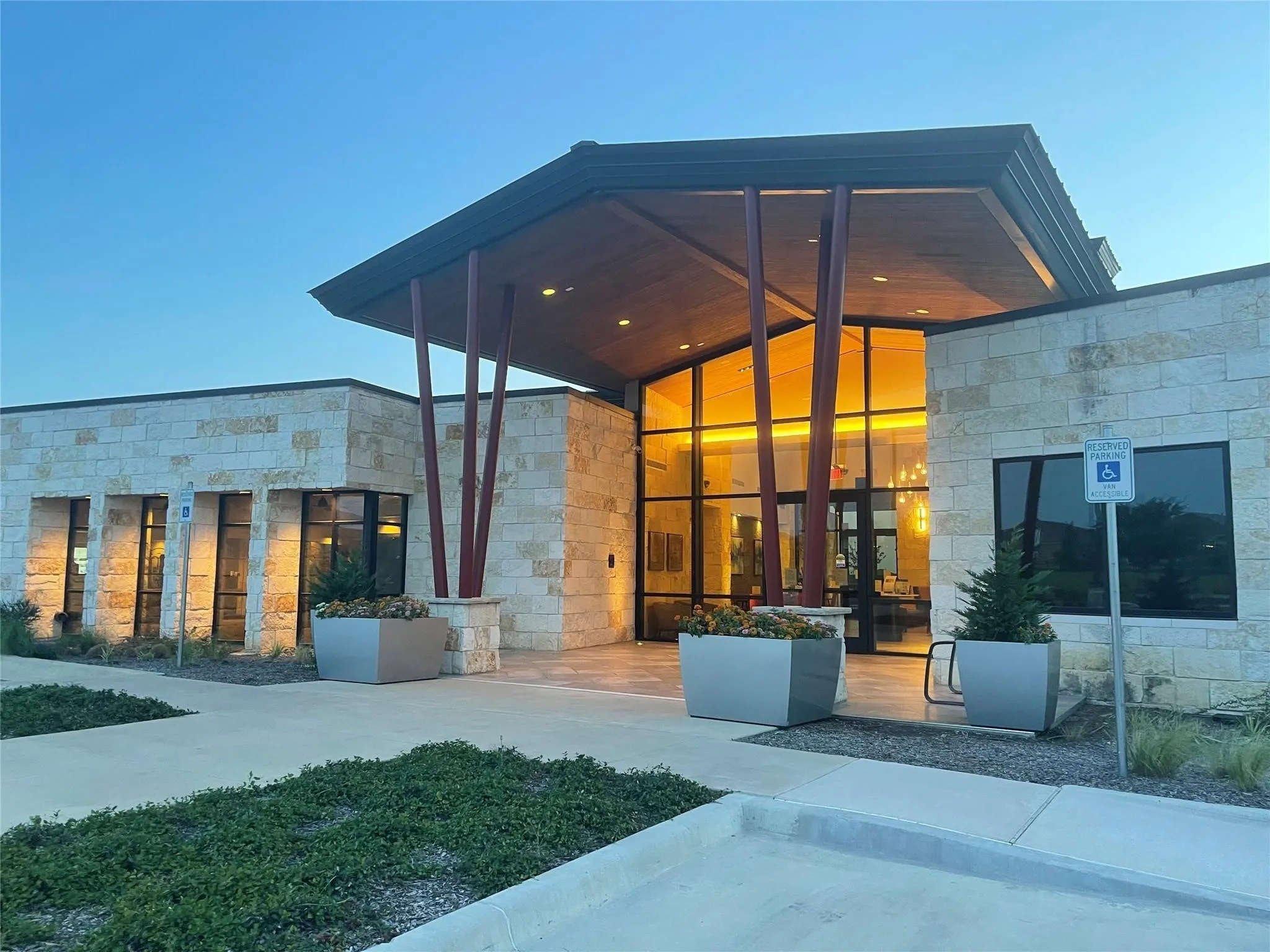 Amenity center