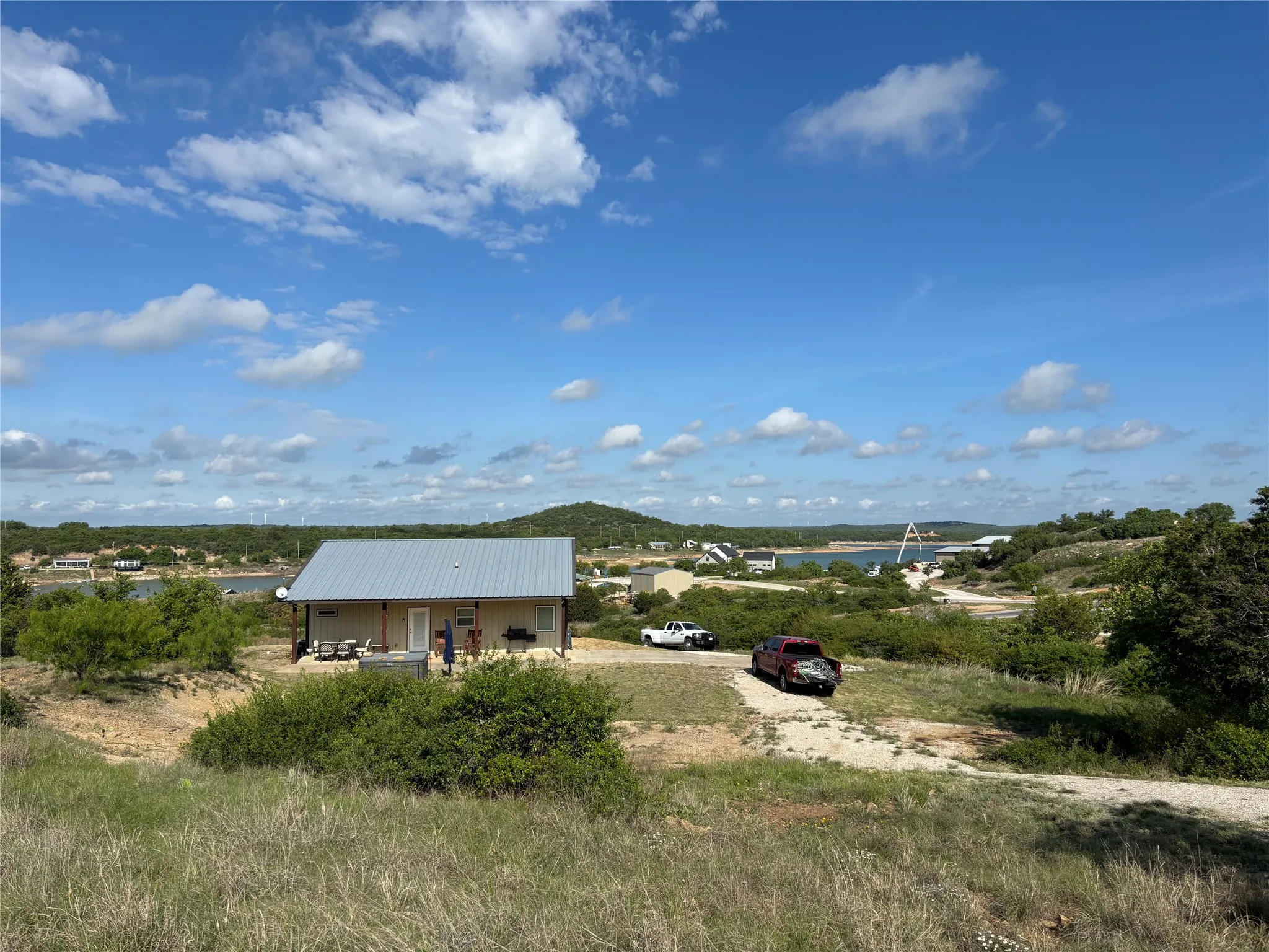 Single Family Residence For Sale in Eastland County , 468 Hidden Shores Drive, Cisco, Texas 76437, 2 Bedrooms, 2 Bathrooms, 1 Garage spaces, 1,200 Sqft, built in 2020, Preowned, Price $587,000, mls#21234768, Real Estate Agent in Cisco, Homes For Sale in Eastland county, Homes For Sale in Cisco, Realtor in Cisco Texas, Real Estate Brokerage Independent Realty Texas, Luminita Cordes Realtor