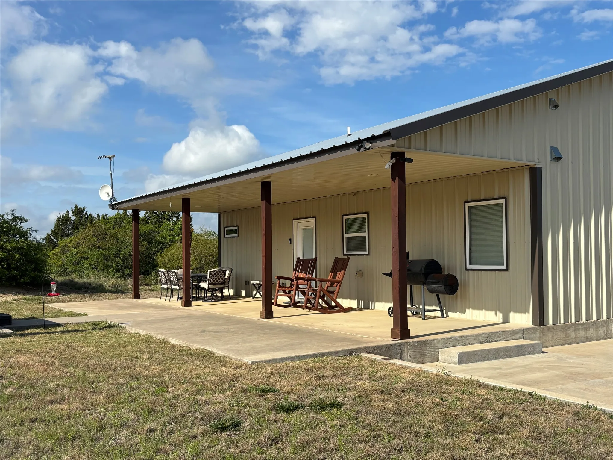Single Family Residence For Sale in Eastland County , 468 Hidden Shores Drive, Cisco, Texas 76437, 2 Bedrooms, 2 Bathrooms, 1 Garage spaces, 1,200 Sqft, built in 2020, Preowned, Price $587,000, mls#21234768, Real Estate Agent in Cisco, Homes For Sale in Eastland county, Homes For Sale in Cisco, Realtor in Cisco Texas, Real Estate Brokerage Independent Realty Texas, Luminita Cordes Realtor