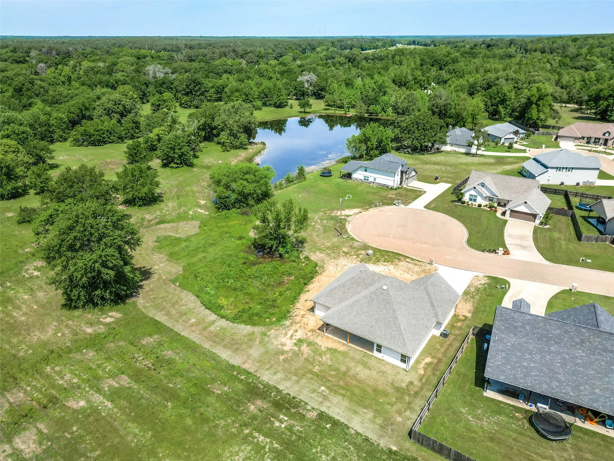 Single Family Residence For Sale in Titus County , 2909 Blue Heron Circle, Mt Pleasant, Texas 75455, 3 Bedrooms, 2 Bathrooms, 2 Garage spaces, 2,150 Sqft, built in 2022, New Construction - Complete, Price $359,000, mls#21234519, Real Estate Agent in Mt Pleasant, Homes For Sale in Titus county, Homes For Sale in Mt Pleasant, Realtor in Mt Pleasant Texas, Real Estate Brokerage Independent Realty Texas, Luminita Cordes Realtor