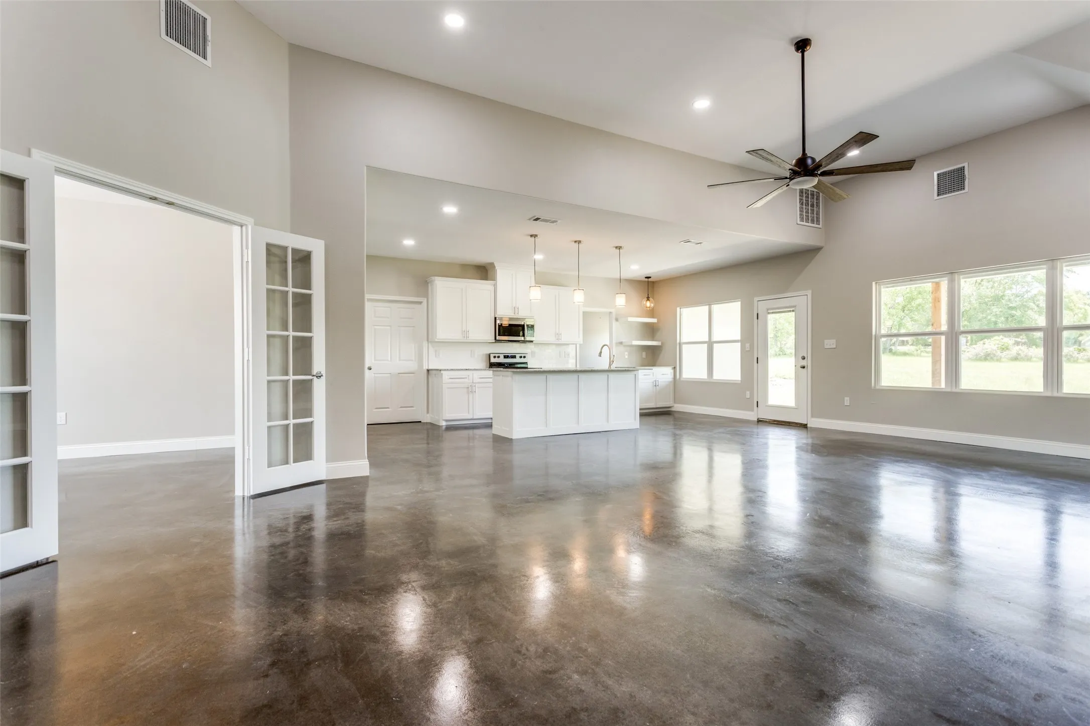 Open concept living and kitcchen