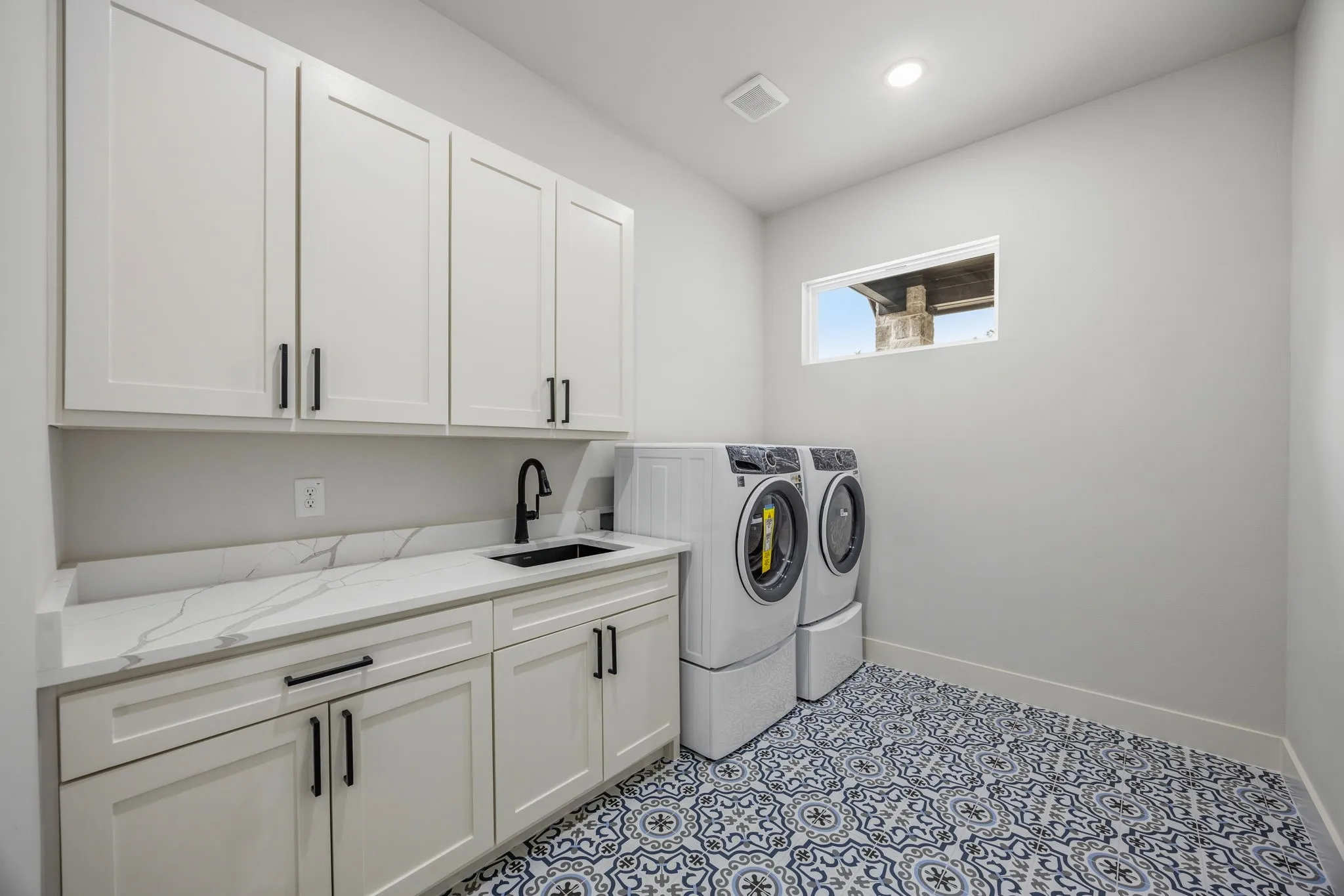 Single Family Residence For Sale in Henderson County , 512 Waikiki Trail, Tool, Texas 75143, 4 Bedroom, 3 Bathroom, 2 Garage spaces, 2,489 Sqft, built in 2026, Price $455,000, mls#21234836, Real Estate Agent in Tool, Homes For Sale in Henderson county, Homes For Sale in Tool, Realtor in Tool Texas, Real Estate Brokerage Independent Realty Texas, Luminita Cordes Realtor