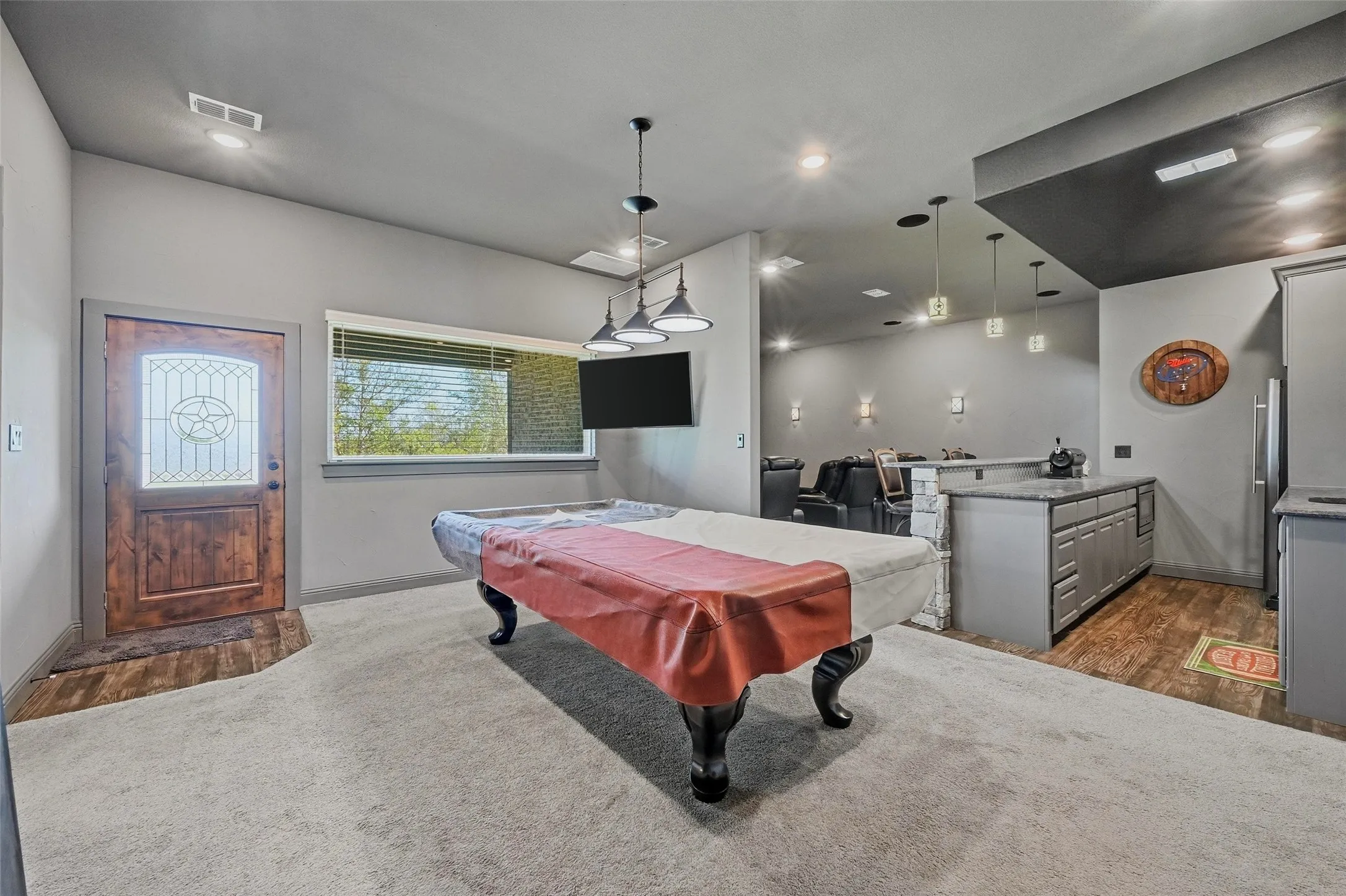 Single Family Residence For Sale in Grayson County , 56 Turtle Point Lane, Gordonville, Texas 76245, 4 Bedroom, 5 Bathroom, 3 Garage spaces, 3,376 Sqft, built in 2018, Preowned, mls#21234083, Real Estate Agent in Gordonville, Homes For Sale in Grayson county, Homes For Sale in Gordonville, Realtor in Gordonville Texas, Real Estate Brokerage Independent Realty Texas, Luminita Cordes Realtor