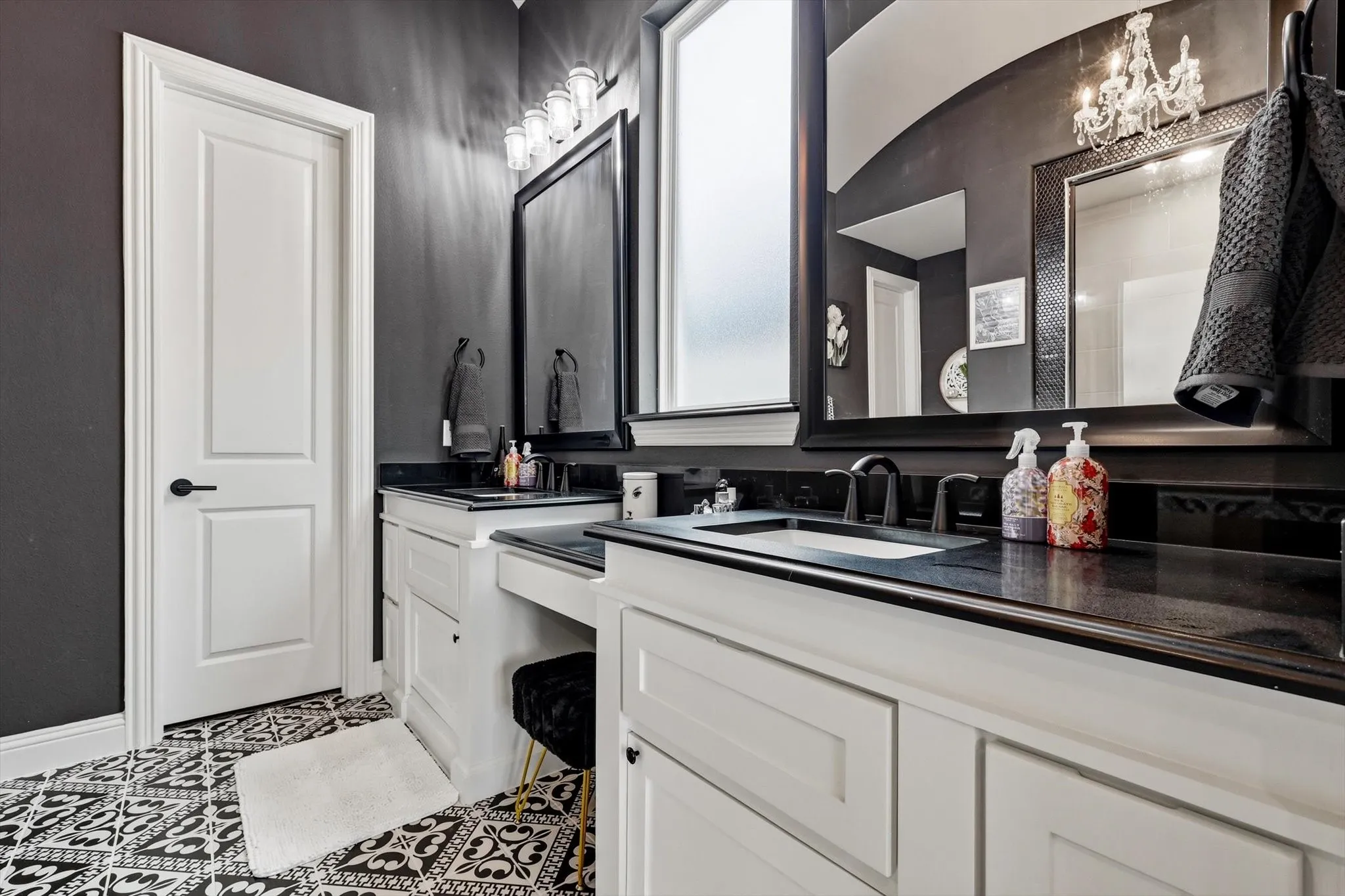 Single Family Residence For Sale in Denton County , 1209 1st Street, Northlake, Texas 76226, 3 Bedroom, 3 Bathroom, 3 Garage spaces, 2,381 Sqft, built in 2023, mls#21232369, Real Estate Agent in Northlake, Homes For Sale in Denton county, Homes For Sale in Northlake, Realtor in Northlake Texas, Real Estate Brokerage Independent Realty Texas, Luminita Cordes Realtor