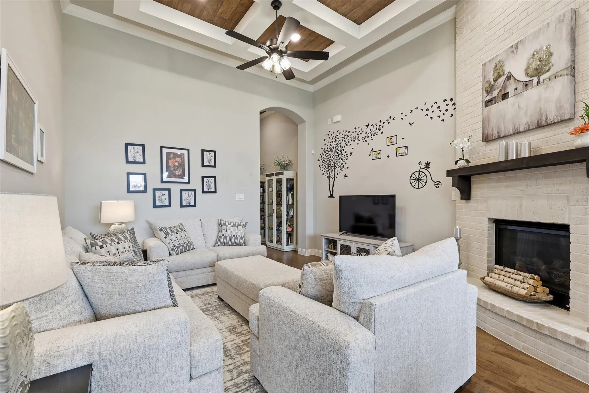 Single Family Residence For Sale in Denton County , 1209 1st Street, Northlake, Texas 76226, 3 Bedroom, 3 Bathroom, 3 Garage spaces, 2,381 Sqft, built in 2023, mls#21232369, Real Estate Agent in Northlake, Homes For Sale in Denton county, Homes For Sale in Northlake, Realtor in Northlake Texas, Real Estate Brokerage Independent Realty Texas, Luminita Cordes Realtor