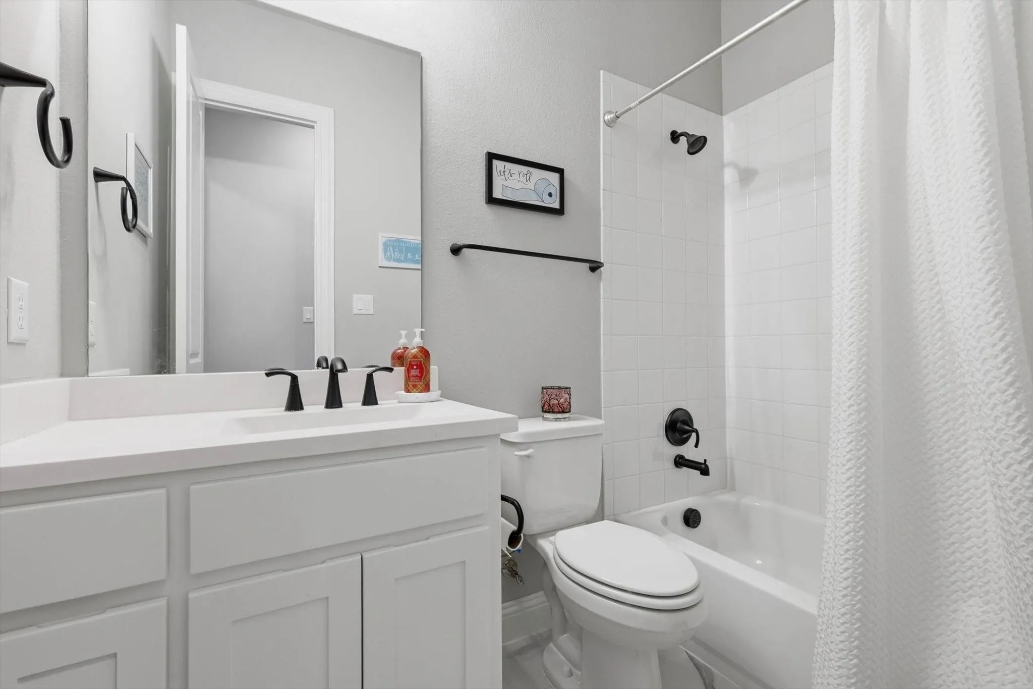Single Family Residence For Sale in Denton County , 1209 1st Street, Northlake, Texas 76226, 3 Bedroom, 3 Bathroom, 3 Garage spaces, 2,381 Sqft, built in 2023, mls#21232369, Real Estate Agent in Northlake, Homes For Sale in Denton county, Homes For Sale in Northlake, Realtor in Northlake Texas, Real Estate Brokerage Independent Realty Texas, Luminita Cordes Realtor