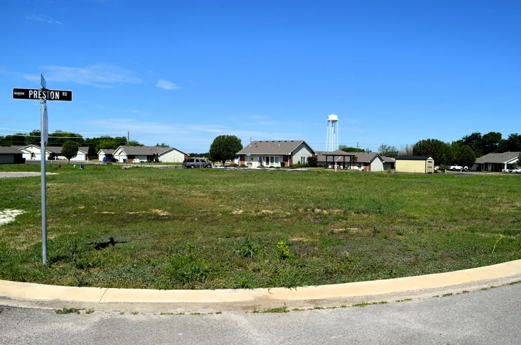 Unimproved Land For Sale in Kaufman County , 204 Preston Circle, Mabank, Texas 75147, 0, 0, Garage spaces, 0 Sqft, built in 0, mls#21234930, Real Estate Agent in Mabank, Homes For Sale in Kaufman county, Homes For Sale in Mabank, Realtor in Mabank Texas, Real Estate Brokerage Independent Realty Texas, Luminita Cordes Realtor