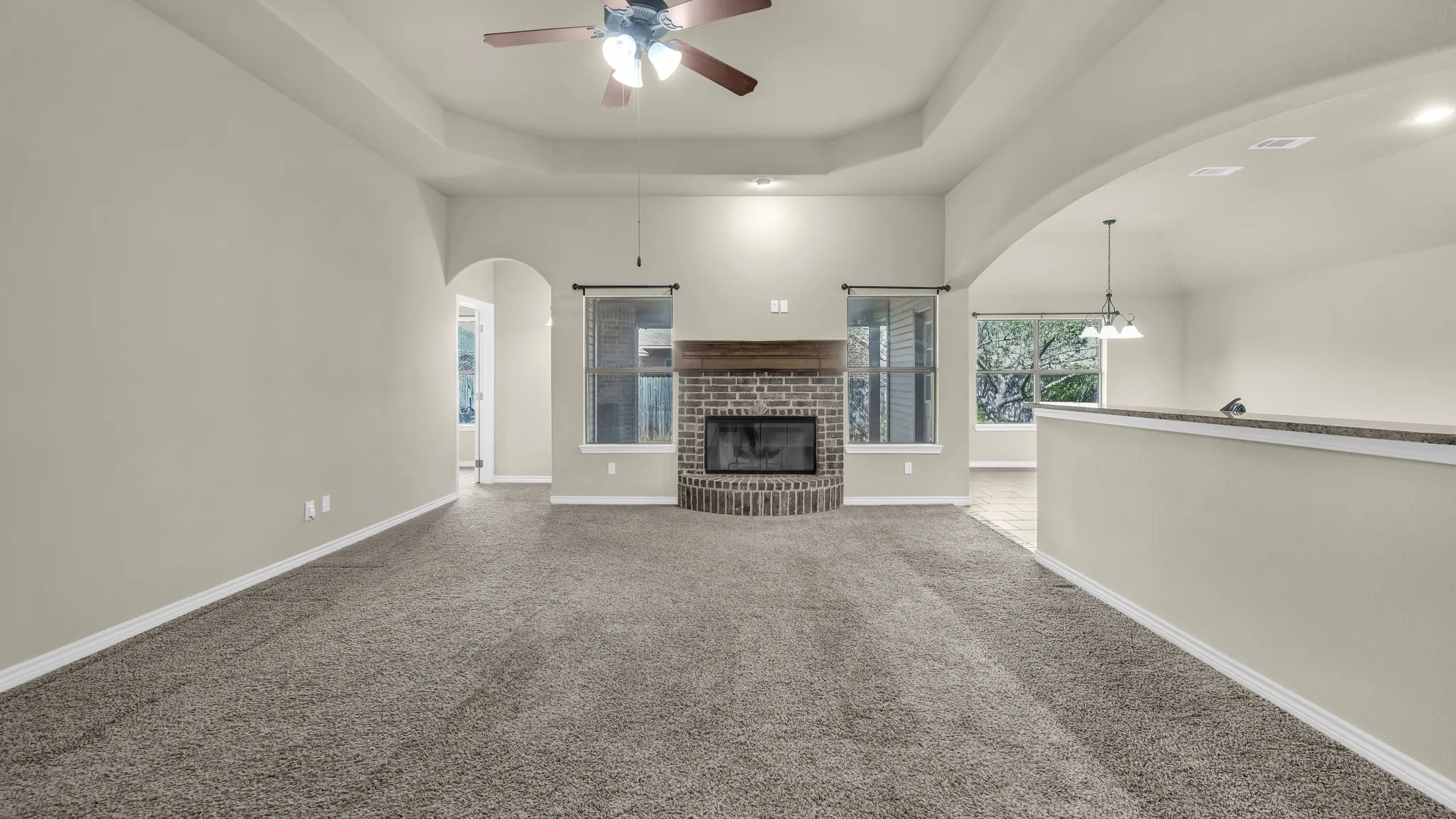 Single Family Residence For Sale in Wise County , 1207 Butterfield Street, Bridgeport, Texas 76426, 4 Bedroom, 2 Bathroom, 2 Garage spaces, 1,960 Sqft, built in 2014, Preowned, mls#21230230, Real Estate Agent in Bridgeport, Homes For Sale in Wise county, Homes For Sale in Bridgeport, Realtor in Bridgeport Texas, Real Estate Brokerage Independent Realty Texas, Luminita Cordes Realtor