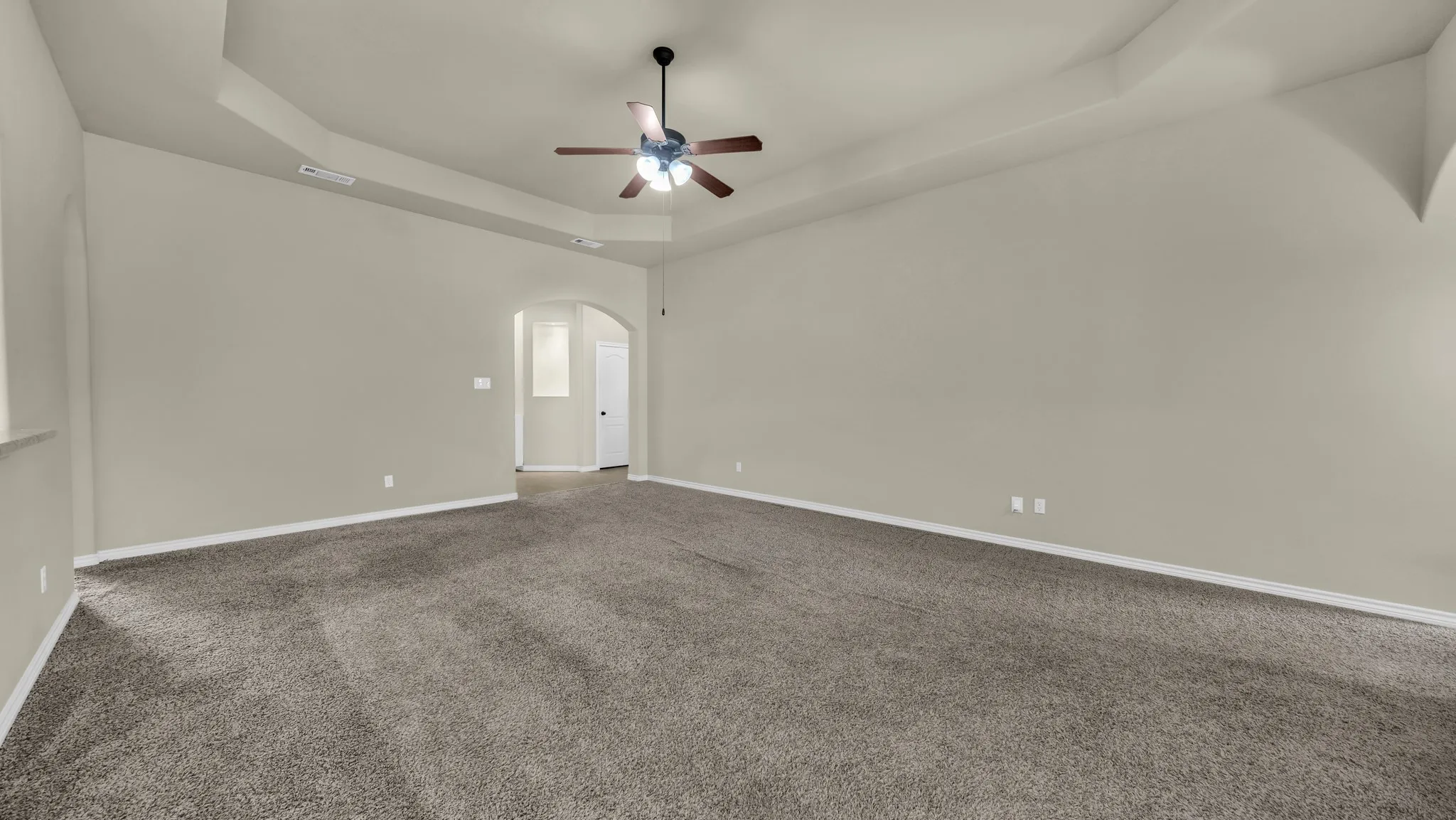 Single Family Residence For Sale in Wise County , 1207 Butterfield Street, Bridgeport, Texas 76426, 4 Bedroom, 2 Bathroom, 2 Garage spaces, 1,960 Sqft, built in 2014, Preowned, mls#21230230, Real Estate Agent in Bridgeport, Homes For Sale in Wise county, Homes For Sale in Bridgeport, Realtor in Bridgeport Texas, Real Estate Brokerage Independent Realty Texas, Luminita Cordes Realtor
