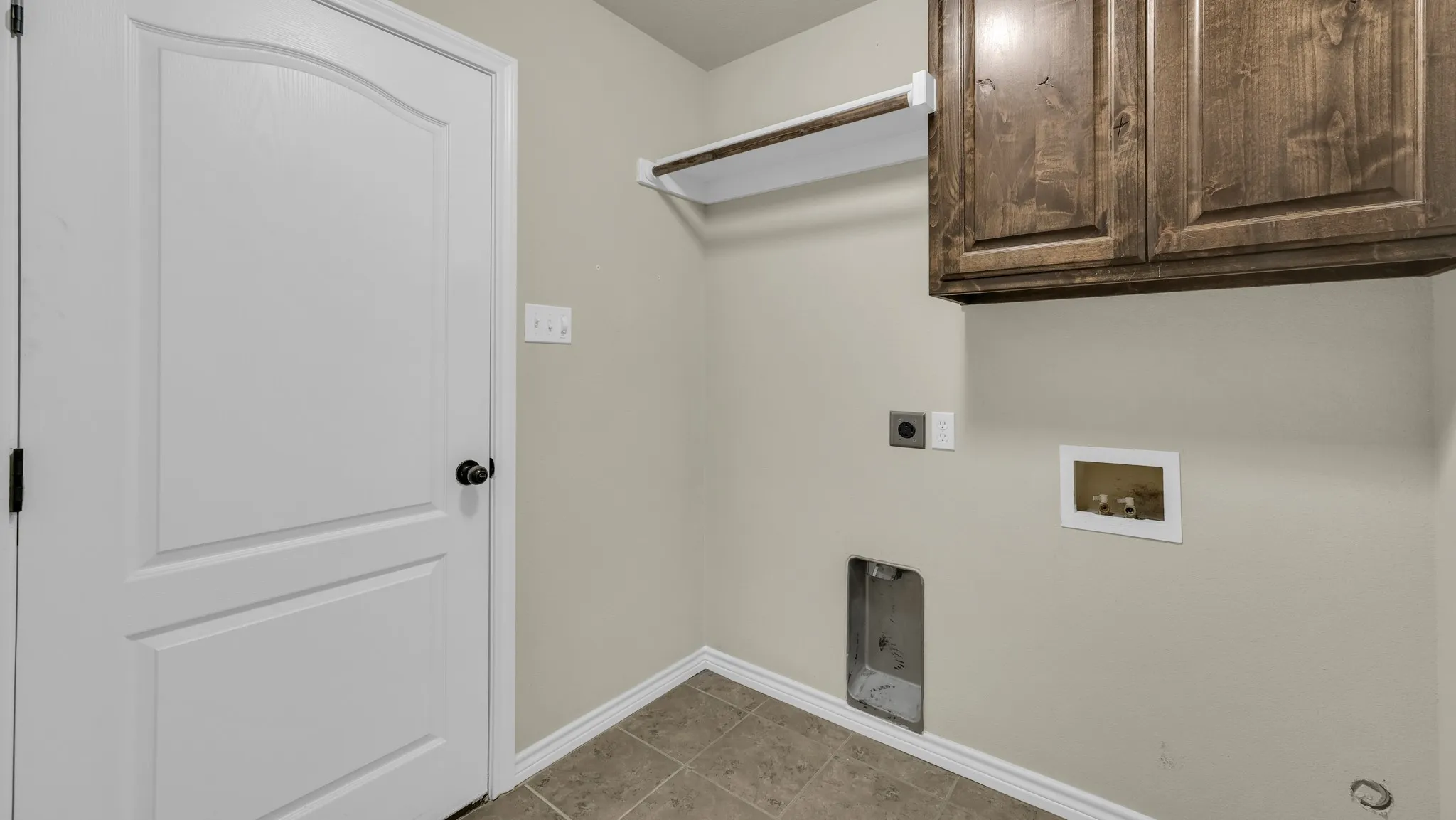 Single Family Residence For Sale in Wise County , 1207 Butterfield Street, Bridgeport, Texas 76426, 4 Bedroom, 2 Bathroom, 2 Garage spaces, 1,960 Sqft, built in 2014, Preowned, mls#21230230, Real Estate Agent in Bridgeport, Homes For Sale in Wise county, Homes For Sale in Bridgeport, Realtor in Bridgeport Texas, Real Estate Brokerage Independent Realty Texas, Luminita Cordes Realtor