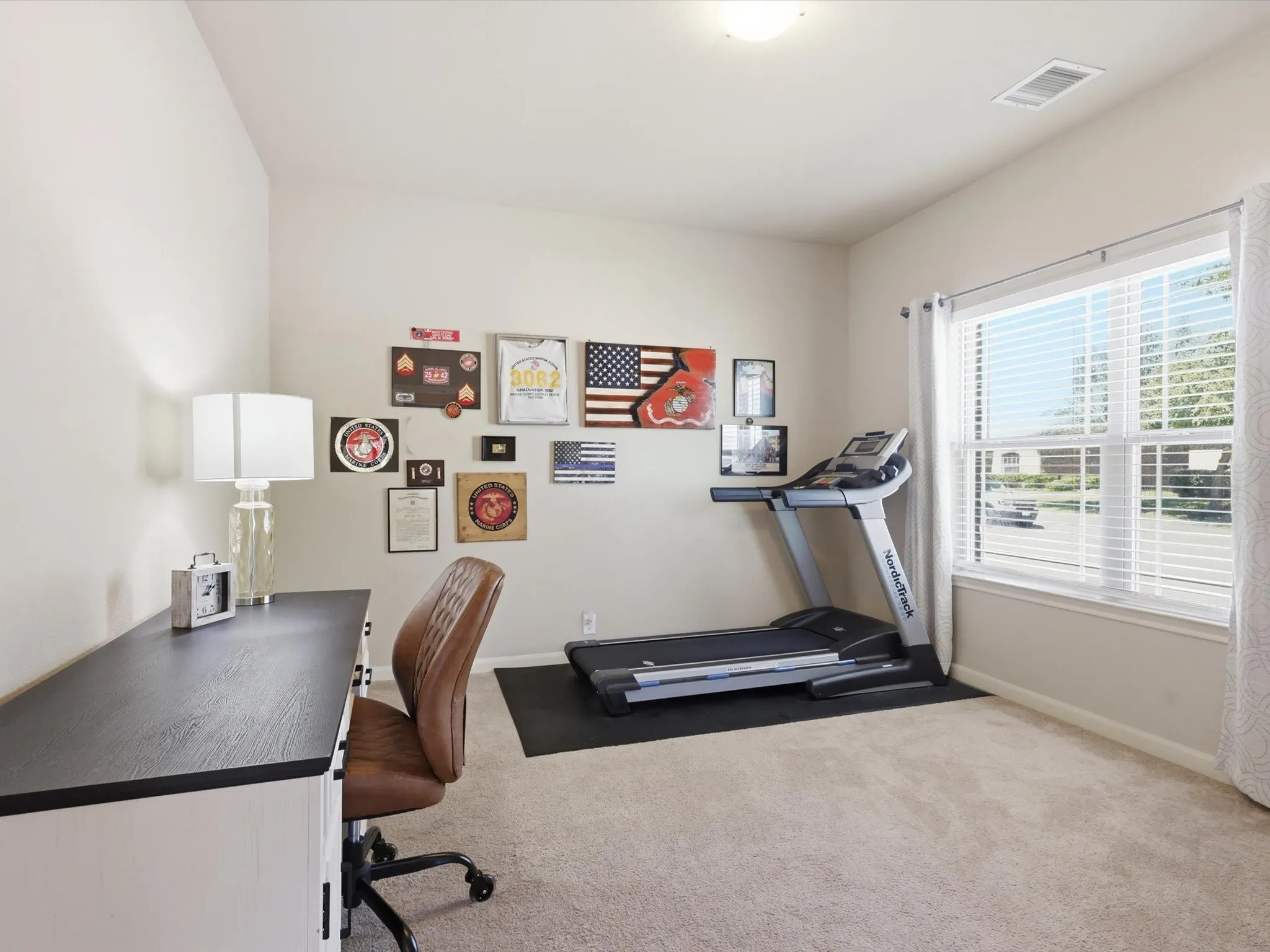 Single Family Residence For Sale in Collin County , 452 Harding Lane, Lavon, Texas 75166, 3 Bedroom, 2 Bathroom, 2 Garage spaces, 1,859 Sqft, built in 2015, Preowned, mls#21225478, Real Estate Agent in Lavon, Homes For Sale in Collin county, Homes For Sale in Lavon, Realtor in Lavon Texas, Real Estate Brokerage Independent Realty Texas, Luminita Cordes Realtor