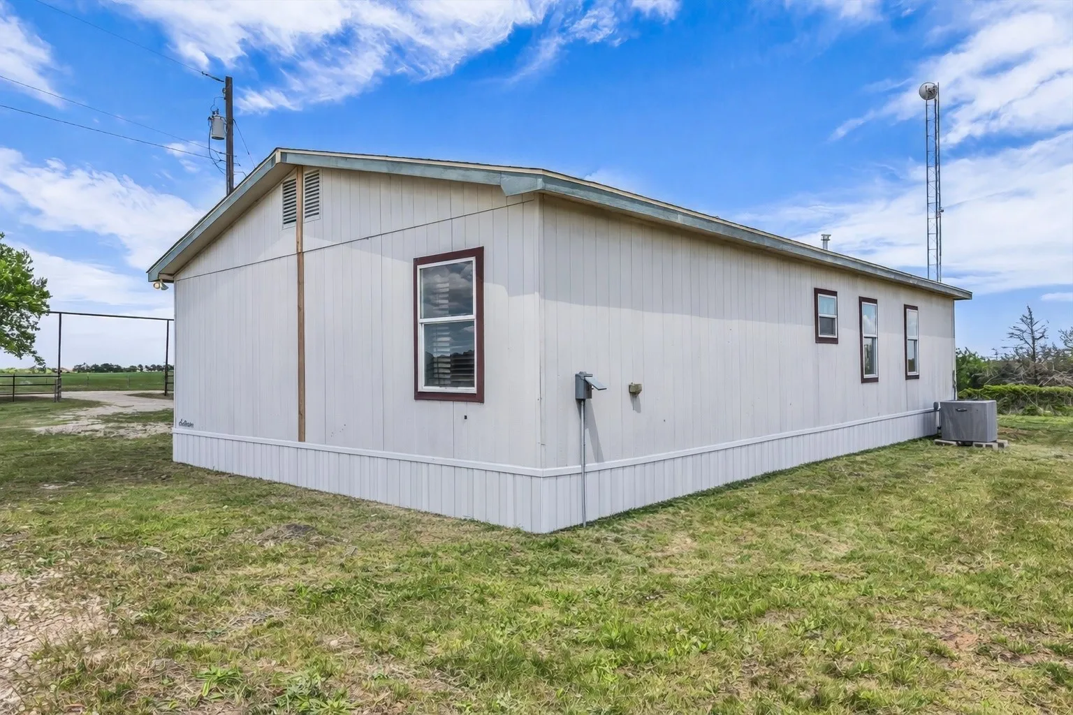Business For Sale in Falls County , 114 County Road 119, Riesel, Texas 76682, 0, 0, Garage spaces, 0 Sqft, built in 2026, New Construction - Incomplete, Price $875,000, mls#21234562, Real Estate Agent in Riesel, Homes For Sale in Falls county, Homes For Sale in Riesel, Realtor in Riesel Texas, Real Estate Brokerage Independent Realty Texas, Luminita Cordes Realtor