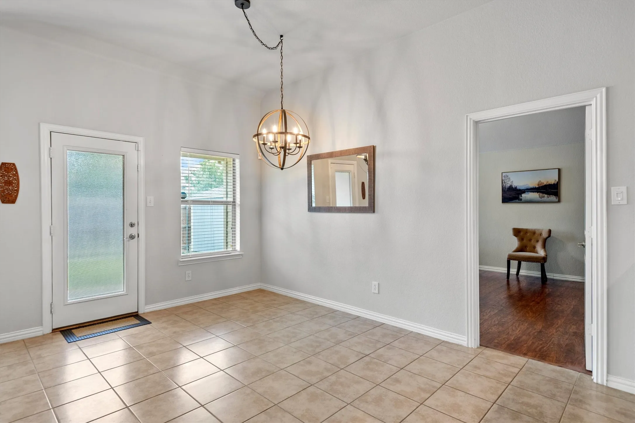 Single Family Residence For Sale in Ellis County , 201 Rawhide Street, Waxahachie, Texas 75165, 3 Bedroom, 2 Bathroom, 2 Garage spaces, 2,080 Sqft, built in 2007, mls#21235065, Real Estate Agent in Waxahachie, Homes For Sale in Ellis county, Homes For Sale in Waxahachie, Realtor in Waxahachie Texas, Real Estate Brokerage Independent Realty Texas, Luminita Cordes Realtor