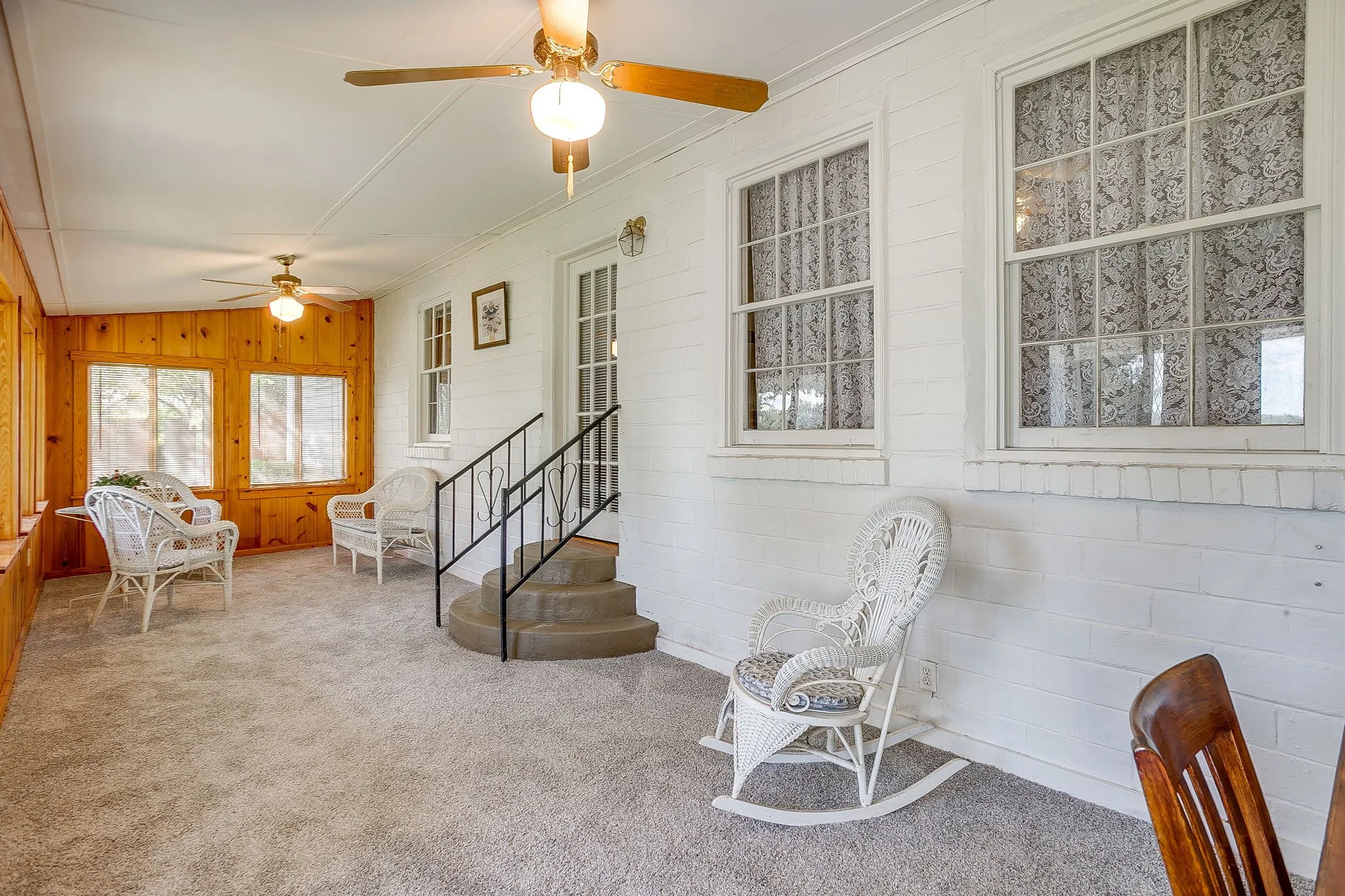 Single Family Residence For Sale in Tarrant County , 8316 Heron Drive, Fort Worth, Texas 76108, 3 Bedroom, 2 Bathroom, 1 Garage spaces, 1,660 Sqft, built in 1948, mls#21233863, Real Estate Agent in Fort Worth, Homes For Sale in Tarrant county, Homes For Sale in Fort Worth, Realtor in Fort Worth Texas, Real Estate Brokerage Independent Realty Texas, Luminita Cordes Realtor