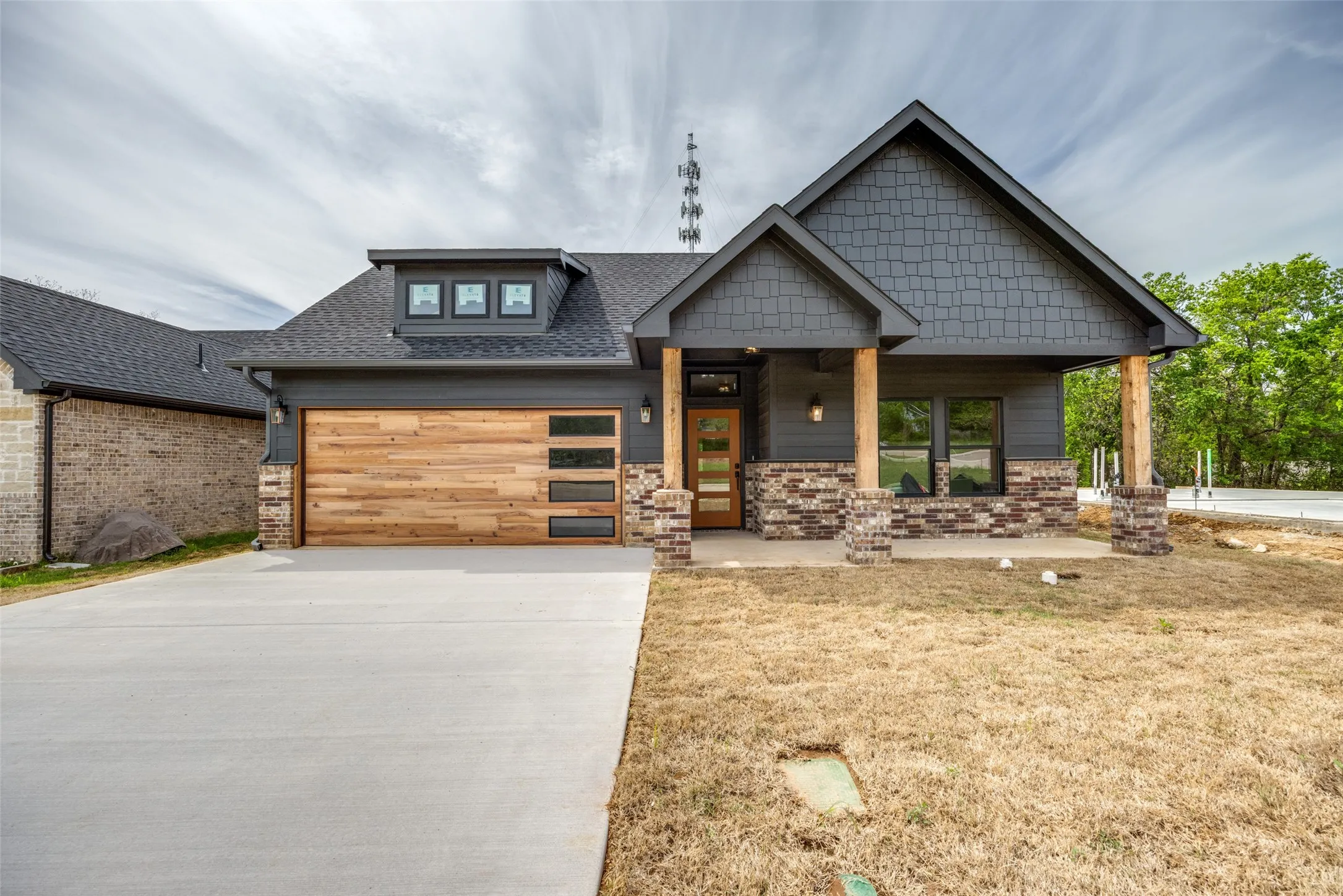 Single Family Residence For Sale in Grayson County , 113 Iron Horse Lane, Denison, Texas 75020, 4 Bedroom, 2 Bathroom, 2 Garage spaces, 1,685 Sqft, built in 2026, New Construction - Complete, mls#21235099, Real Estate Agent in Denison, Homes For Sale in Grayson county, Homes For Sale in Denison, Realtor in Denison Texas, Real Estate Brokerage Independent Realty Texas, Luminita Cordes Realtor