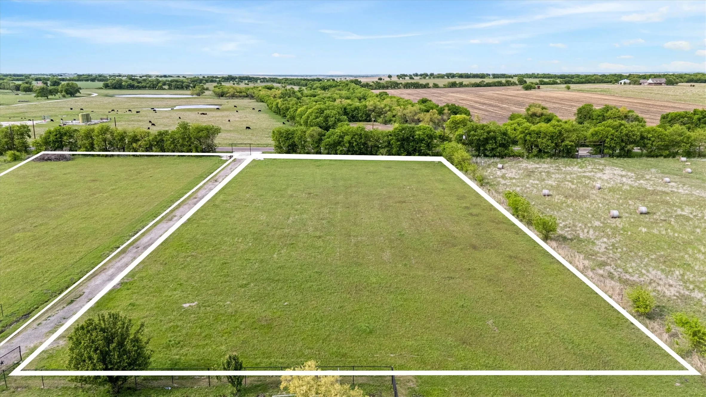 Unimproved Land For Sale in Denton County , TBD Lot 1 FM 455, Decatur, Texas 76234, 0, 0, Garage spaces, 0 Sqft, built in 0, mls#21233835, Real Estate Agent in Decatur, Homes For Sale in Denton county, Homes For Sale in Decatur, Realtor in Decatur Texas, Real Estate Brokerage Independent Realty Texas, Luminita Cordes Realtor