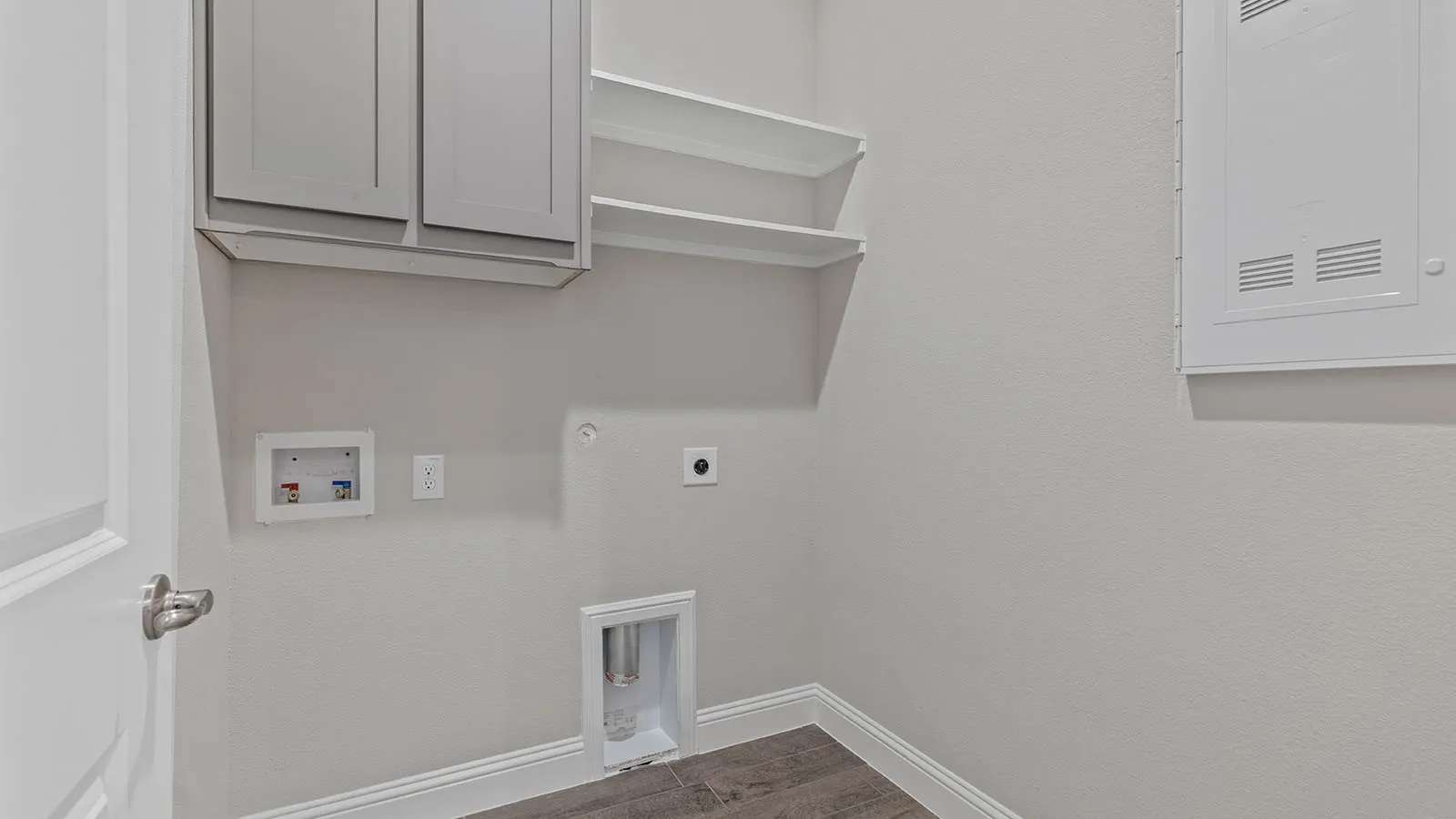 Single Family Residence For Sale in Parker County , 729 SOARING HAWK Drive, Fort Worth, Texas 76008, 5 Bedroom, 4 Bathroom, 2 Garage spaces, 2,954 Sqft, built in 2026, New Construction - Incomplete, mls#21234664, Real Estate Agent in Fort Worth, Homes For Sale in Parker county, Homes For Sale in Fort Worth, Realtor in Fort Worth Texas, Real Estate Brokerage Independent Realty Texas, Luminita Cordes Realtor