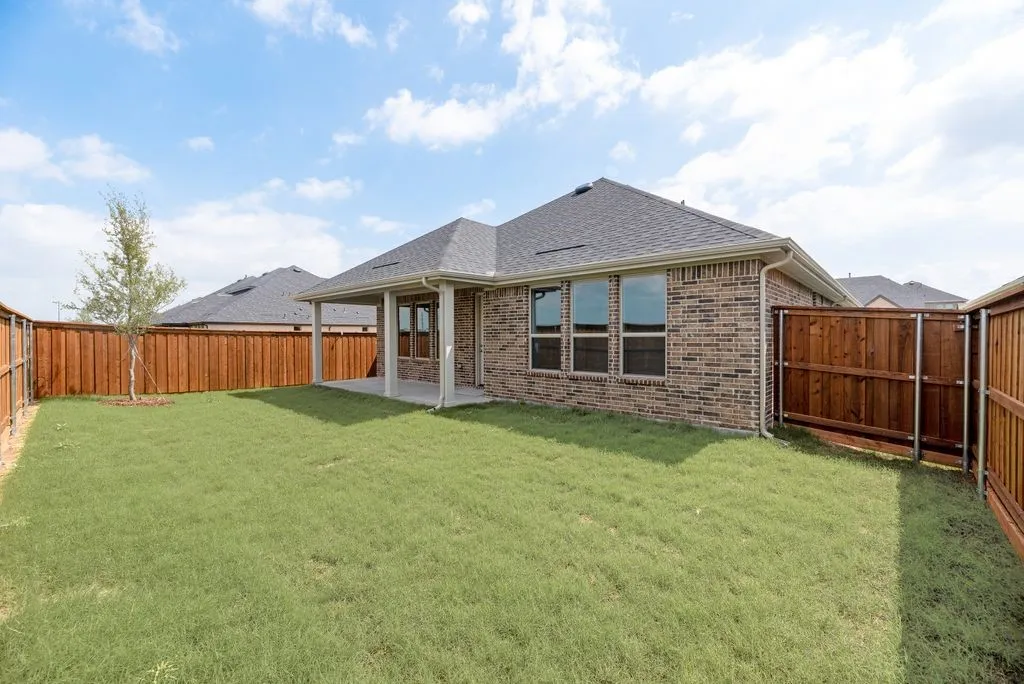 Single Family Residence For Sale in Denton County , 4112 Blackbird Avenue, Little Elm, Texas 75068, 4 Bedroom, 2 Bathroom, 2 Garage spaces, 2,032 Sqft, built in 2026, New Construction - Complete, mls#21235160, Real Estate Agent in Little Elm, Homes For Sale in Denton county, Homes For Sale in Little Elm, Realtor in Little Elm Texas, Real Estate Brokerage Independent Realty Texas, Luminita Cordes Realtor