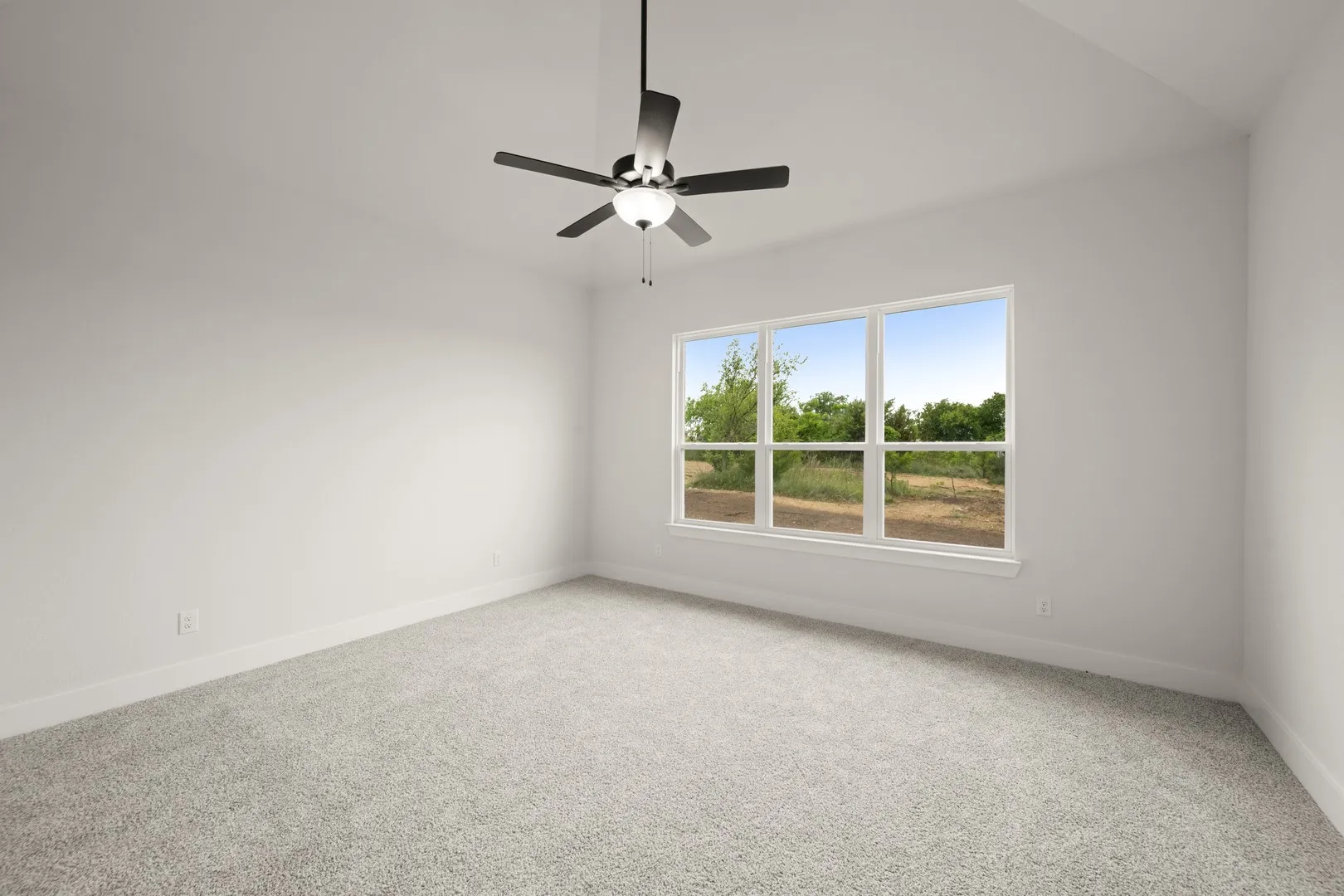 Single Family Residence For Sale in Parker County , 157 Fan Mill Trail, Weatherford, Texas 76085, 4 Bedroom, 3 Bathroom, 2 Garage spaces, 2,474 Sqft, built in 2024, New Construction - Complete, mls#21234704, Real Estate Agent in Weatherford, Homes For Sale in Parker county, Homes For Sale in Weatherford, Realtor in Weatherford Texas, Real Estate Brokerage Independent Realty Texas, Luminita Cordes Realtor