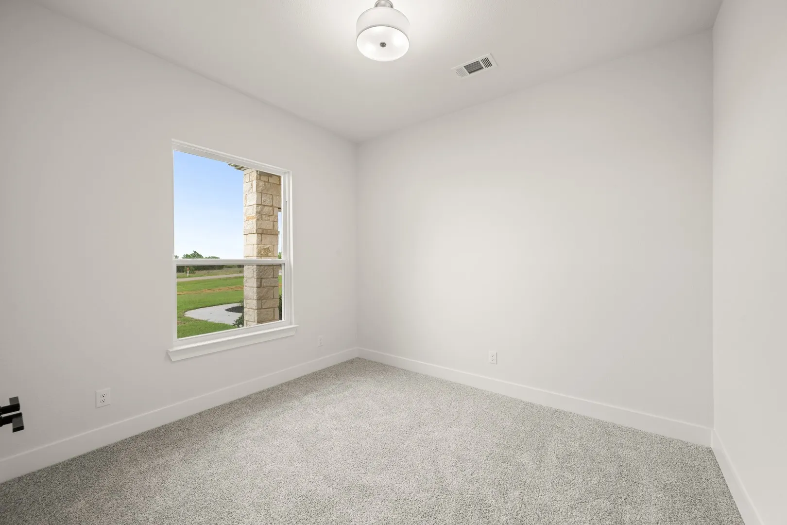 Single Family Residence For Sale in Parker County , 157 Fan Mill Trail, Weatherford, Texas 76085, 4 Bedroom, 3 Bathroom, 2 Garage spaces, 2,474 Sqft, built in 2024, New Construction - Complete, mls#21234704, Real Estate Agent in Weatherford, Homes For Sale in Parker county, Homes For Sale in Weatherford, Realtor in Weatherford Texas, Real Estate Brokerage Independent Realty Texas, Luminita Cordes Realtor