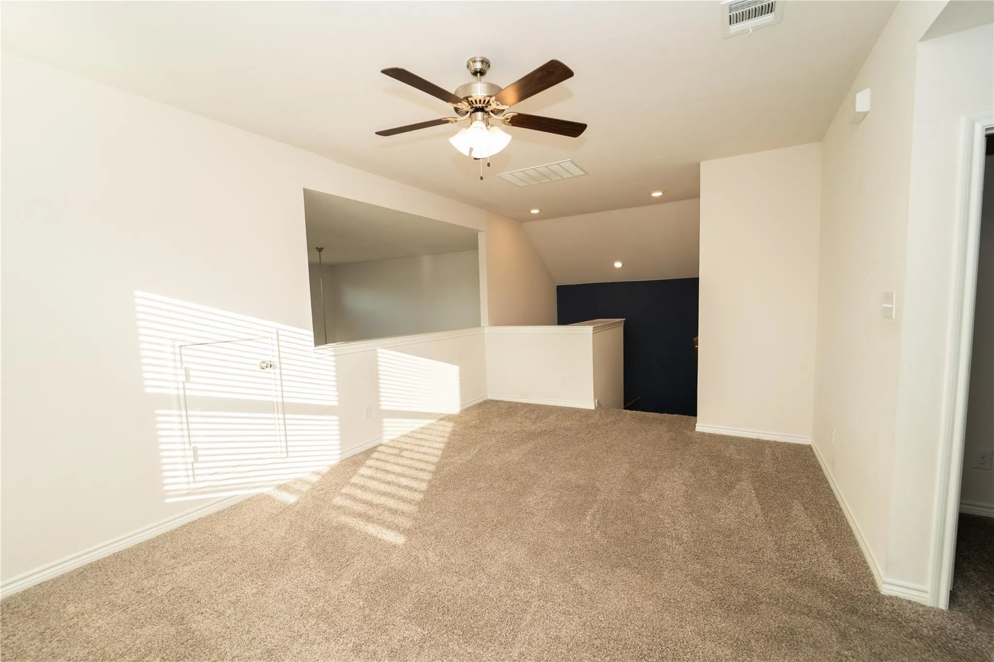 Single Family Residence For Sale in Collin County , 518 Saddle Club Way, Princeton, Texas 75407, 4 Bedroom, 3 Bathroom, 2 Garage spaces, 2,193 Sqft, built in 2020, Preowned, mls#21235189, Real Estate Agent in Princeton, Homes For Sale in Collin county, Homes For Sale in Princeton, Realtor in Princeton Texas, Real Estate Brokerage Independent Realty Texas, Luminita Cordes Realtor