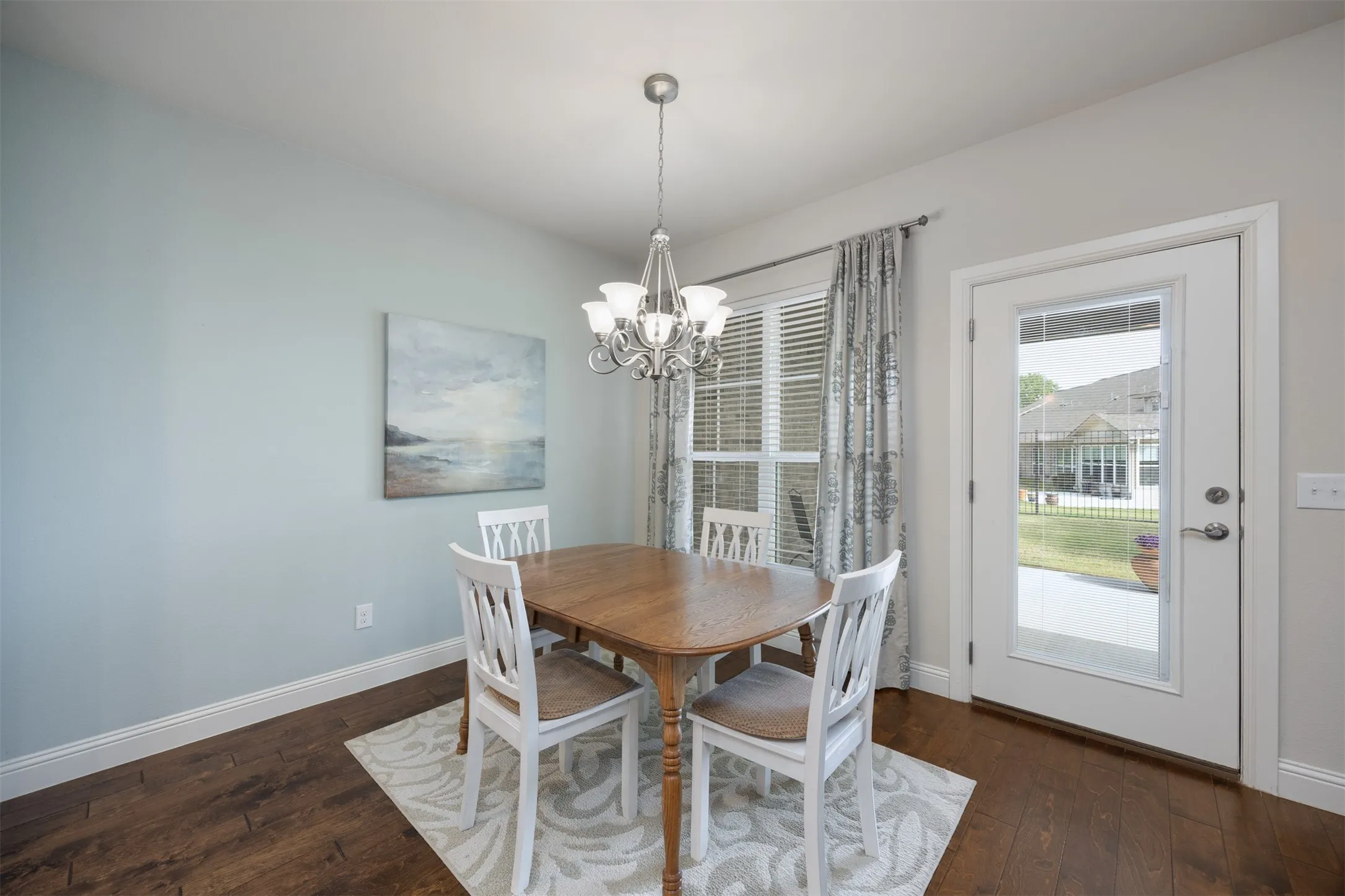 Single Family Residence For Sale in Collin County , 205 Terra Verde Lane, Mc Kinney, Texas 75069, 2 Bedroom, 2 Bathroom, 2 Garage spaces, 1,498 Sqft, built in 2013, Preowned, mls#21230518, Real Estate Agent in Mc Kinney, Homes For Sale in Collin county, Homes For Sale in Mc Kinney, Realtor in Mc Kinney Texas, Real Estate Brokerage Independent Realty Texas, Luminita Cordes Realtor