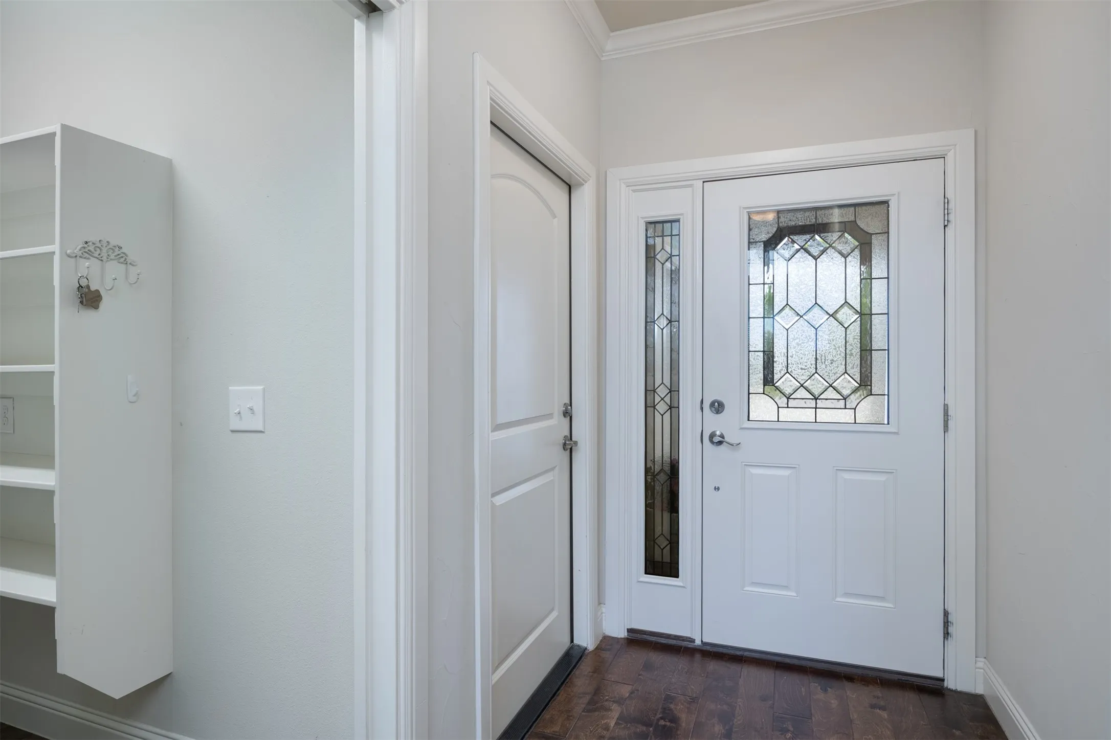 Single Family Residence For Sale in Collin County , 205 Terra Verde Lane, Mc Kinney, Texas 75069, 2 Bedroom, 2 Bathroom, 2 Garage spaces, 1,498 Sqft, built in 2013, Preowned, mls#21230518, Real Estate Agent in Mc Kinney, Homes For Sale in Collin county, Homes For Sale in Mc Kinney, Realtor in Mc Kinney Texas, Real Estate Brokerage Independent Realty Texas, Luminita Cordes Realtor