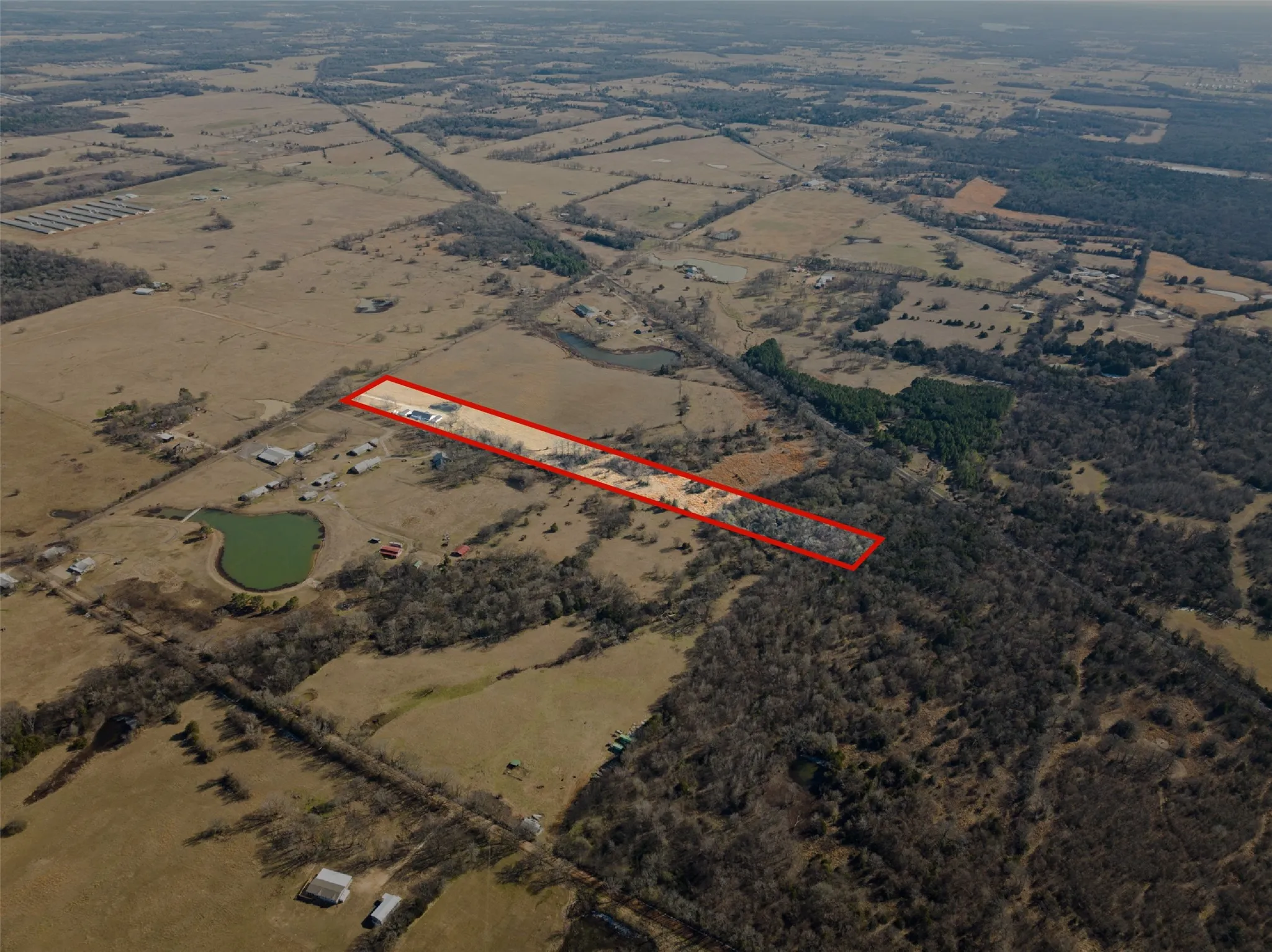 Single Family Residence For Sale in Hopkins County , 236 County Road 2391, Pickton, Texas 75471, 6 Bedroom, 4 Bathroom, Garage spaces, 3,566 Sqft, built in 1992, Price $539,000, mls#21235194, Real Estate Agent in Pickton, Homes For Sale in Hopkins county, Homes For Sale in Pickton, Realtor in Pickton Texas, Real Estate Brokerage Independent Realty Texas, Luminita Cordes Realtor