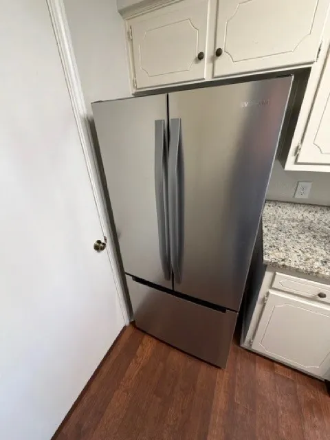 Duplex For Rent in Denton County , 1302 Crescent Street, Denton, Texas 76201, 2 Bedroom, 2 Bathroom, Garage spaces, 1,266 Sqft, built in 1980, Preowned, mls#21235231, Real Estate Agent in Denton, Homes For Rent in Denton county, Homes For Rent in Denton, Realtor in Denton Texas, Real Estate Brokerage Independent Realty Texas, Luminita Cordes Realtor