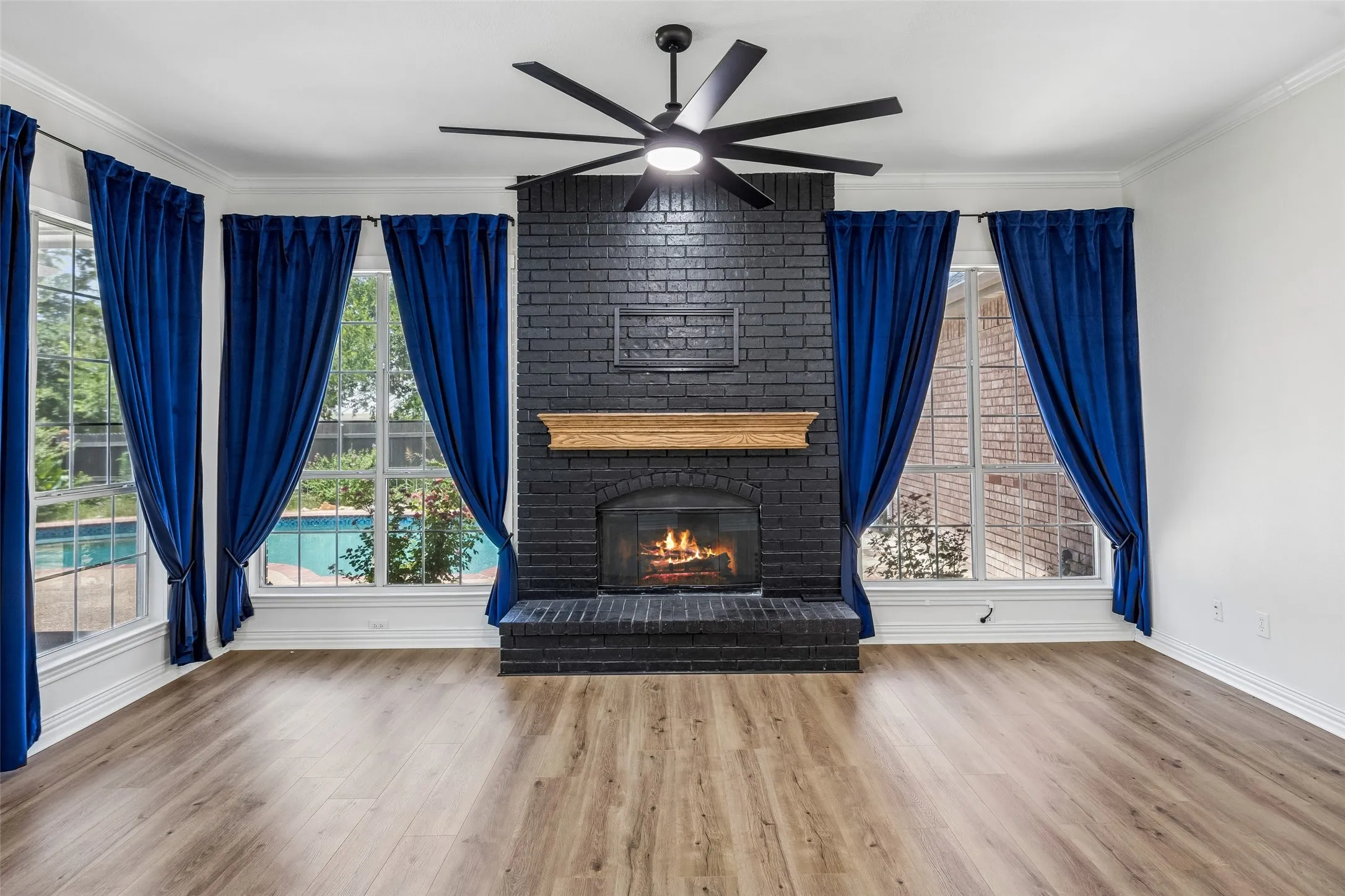 Single Family Residence For Sale in Tarrant County , 1606 Sarah Brooks Drive, Keller, Texas 76248, 4 Bedroom, 2 Bathroom, 3 Garage spaces, 2,385 Sqft, built in 1994, Preowned, mls#21229408, Real Estate Agent in Keller, Homes For Sale in Tarrant county, Homes For Sale in Keller, Realtor in Keller Texas, Real Estate Brokerage Independent Realty Texas, Luminita Cordes Realtor