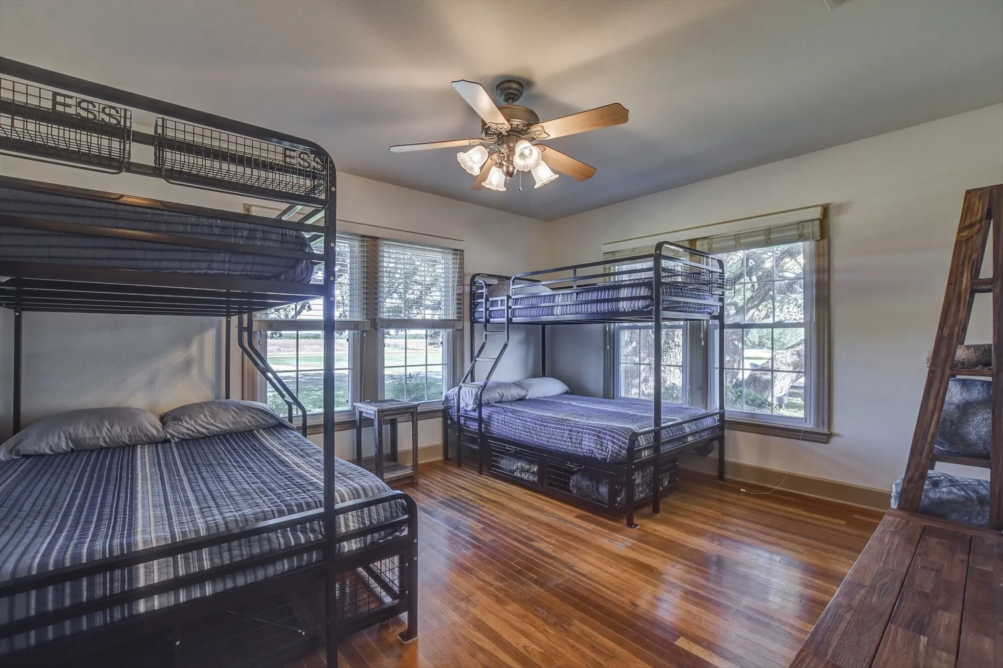 Hunter's cabin bunkroom