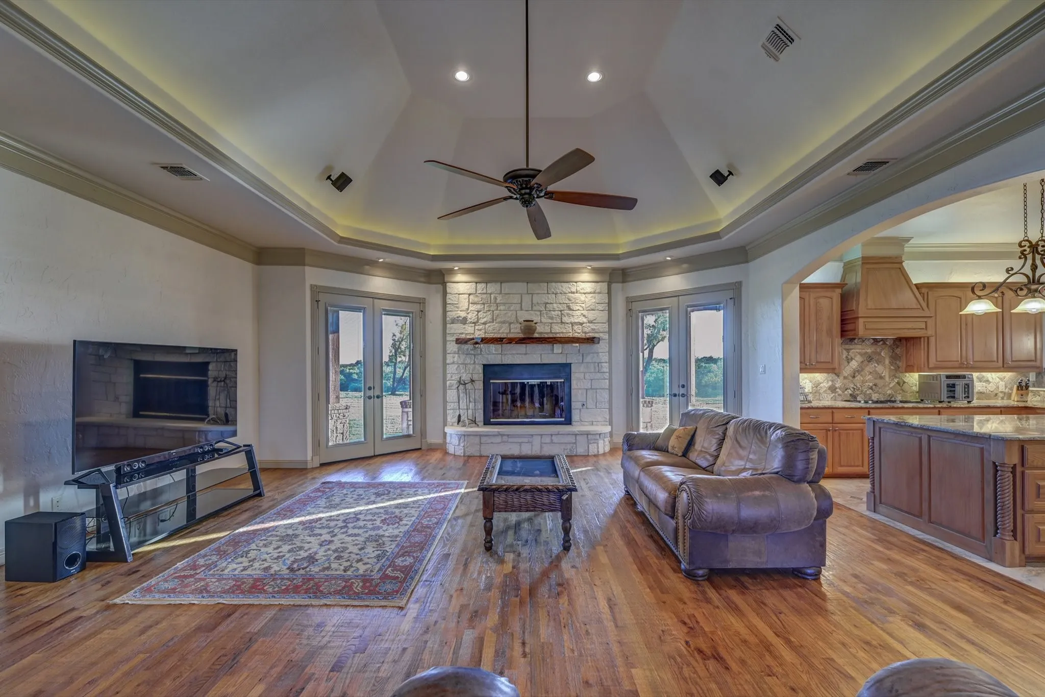 Farm For Sale in Brown County , 18601 CR 214, Brookesmith, Texas 76827, 6 Bedroom, 6 Bathroom, 2 Garage spaces, 5,649 Sqft, built in 2007, Preowned, mls#21201125, Real Estate Agent in Brookesmith, Homes For Sale in Brown county, Homes For Sale in Brookesmith, Realtor in Brookesmith Texas, Real Estate Brokerage Independent Realty Texas, Luminita Cordes Realtor