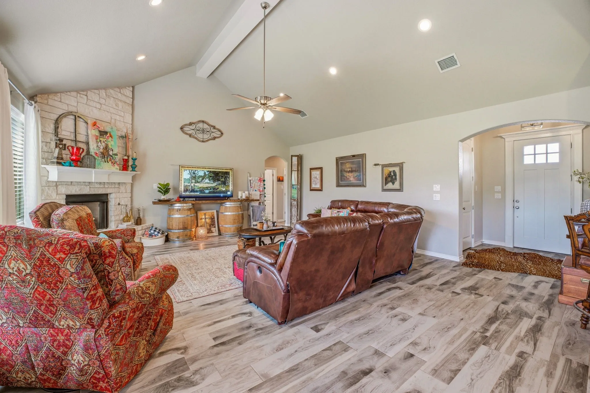 Single Family Residence For Sale in Erath County , 191 Crenshaw Court, Stephenville, Texas 76401, 4 Bedroom, 2 Bathroom, 2 Garage spaces, 2,293 Sqft, built in 2022, Preowned, Price $516,000, mls#21232813, Real Estate Agent in Stephenville, Homes For Sale in Erath county, Homes For Sale in Stephenville, Realtor in Stephenville Texas, Real Estate Brokerage Independent Realty Texas, Luminita Cordes Realtor