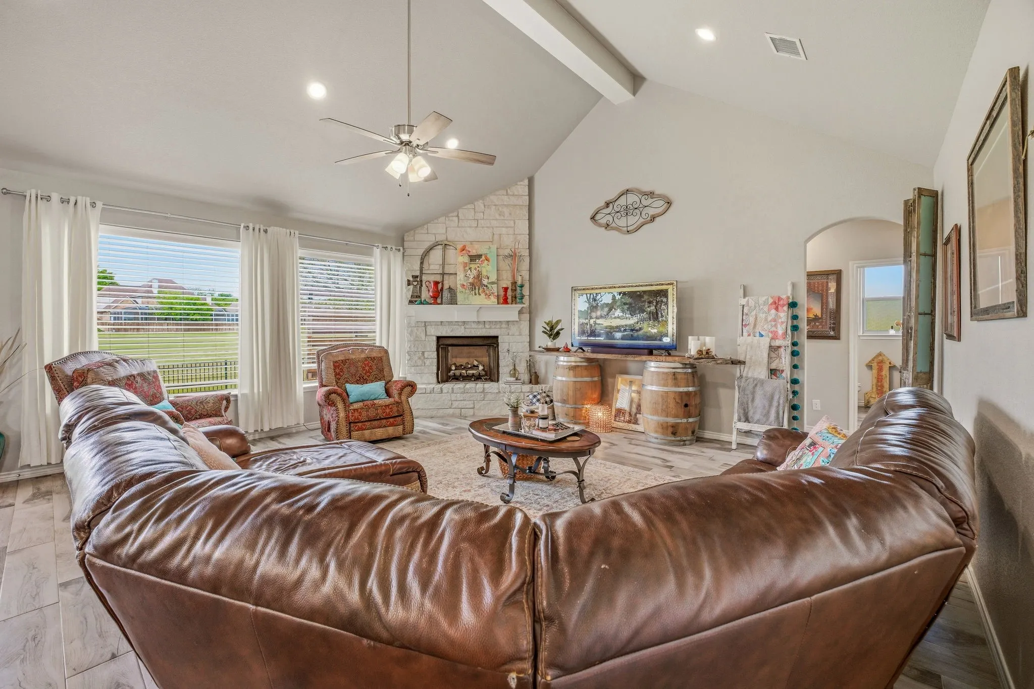 Single Family Residence For Sale in Erath County , 191 Crenshaw Court, Stephenville, Texas 76401, 4 Bedroom, 2 Bathroom, 2 Garage spaces, 2,293 Sqft, built in 2022, Preowned, Price $516,000, mls#21232813, Real Estate Agent in Stephenville, Homes For Sale in Erath county, Homes For Sale in Stephenville, Realtor in Stephenville Texas, Real Estate Brokerage Independent Realty Texas, Luminita Cordes Realtor
