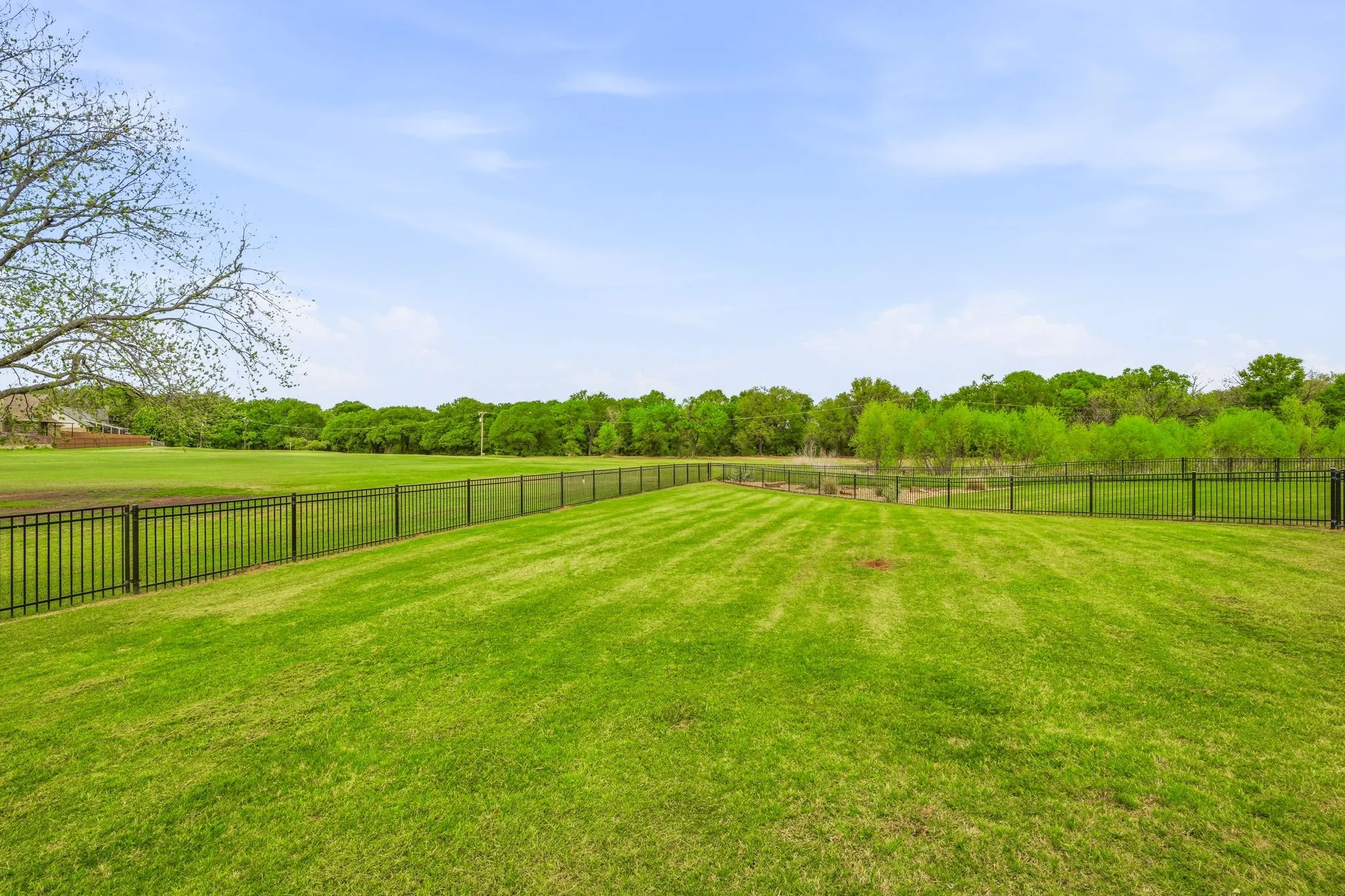Single Family Residence For Sale in Erath County , 191 Crenshaw Court, Stephenville, Texas 76401, 4 Bedroom, 2 Bathroom, 2 Garage spaces, 2,293 Sqft, built in 2022, Preowned, Price $516,000, mls#21232813, Real Estate Agent in Stephenville, Homes For Sale in Erath county, Homes For Sale in Stephenville, Realtor in Stephenville Texas, Real Estate Brokerage Independent Realty Texas, Luminita Cordes Realtor